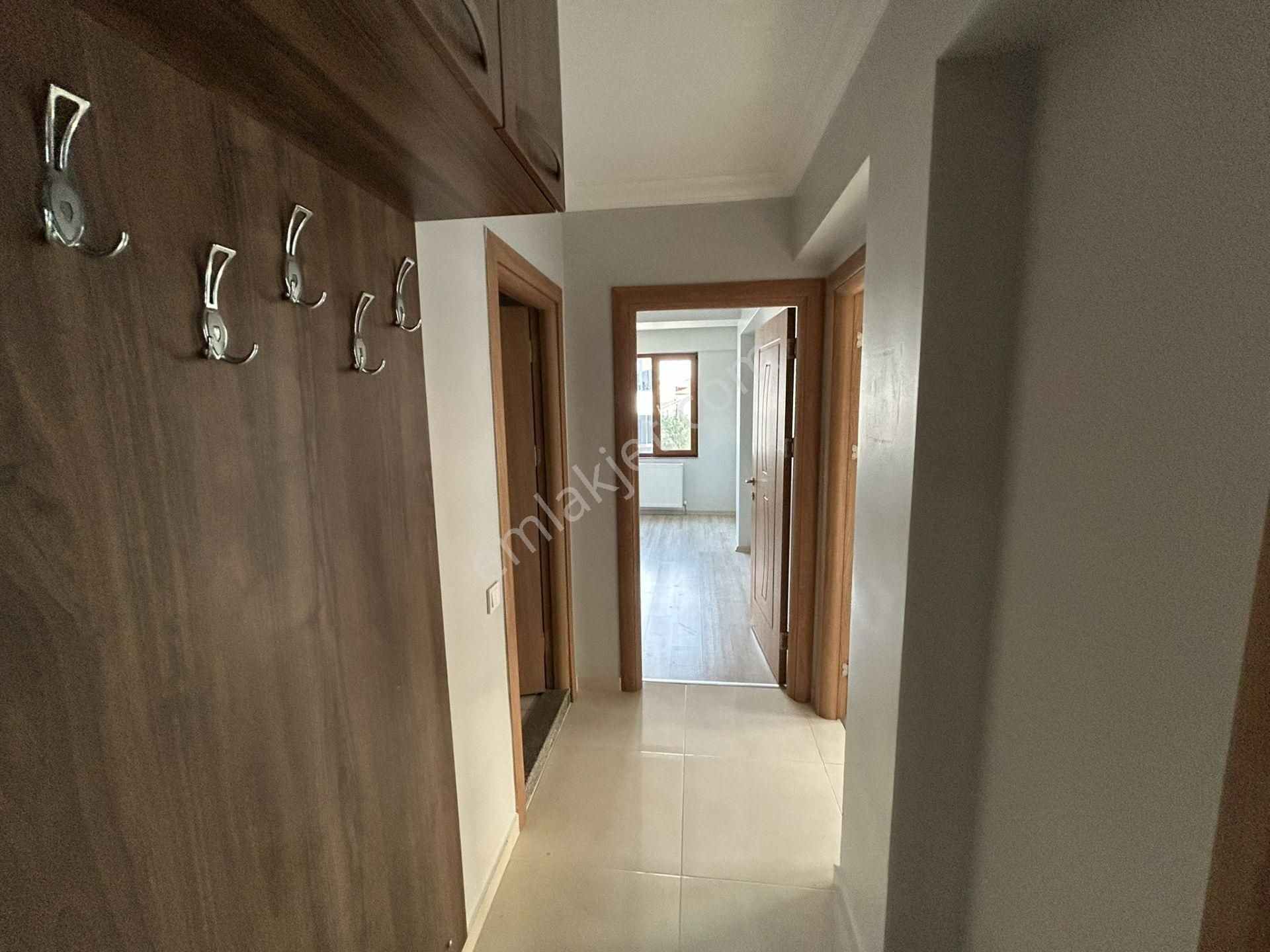 Cihan Emlak - Kiralık İhsaniyede Yeni 2+1 Daire - Görsel 2