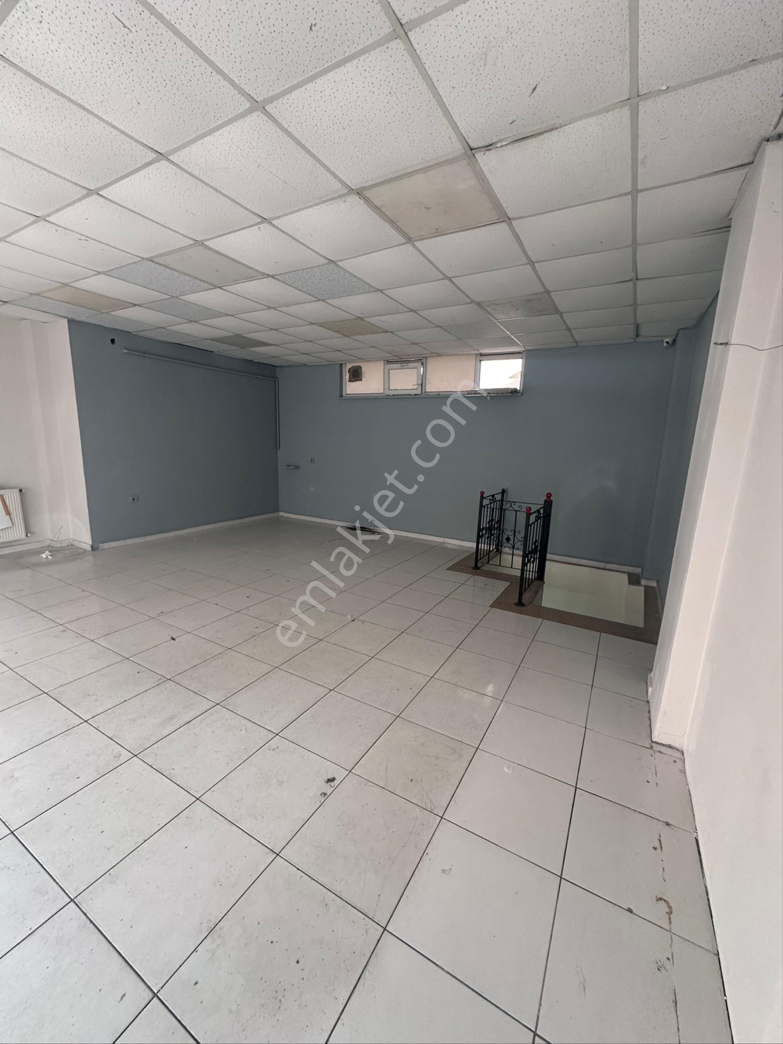 Acil Satılık Süper Konumda Uygun Fiyata 2 Katlı Dükkan - Görsel 10