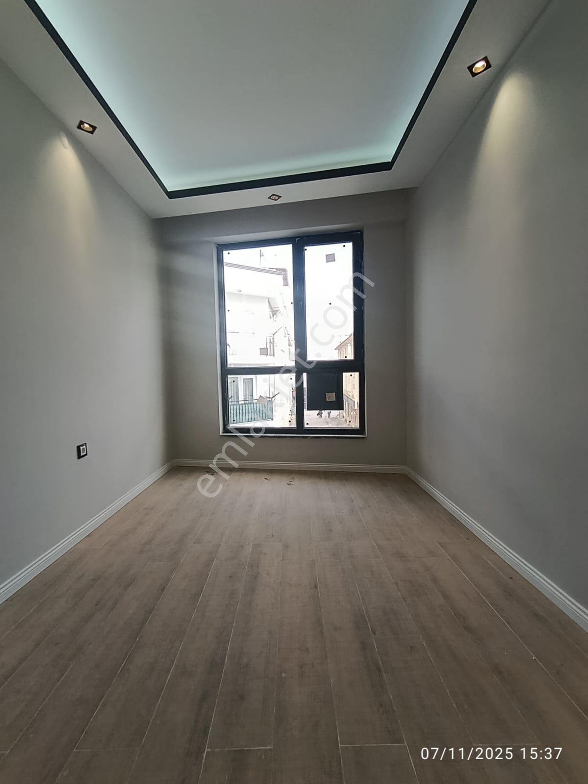 Çamlıca Mahallesinde Satılık Sıfır 3+1 Daire - Görsel 12