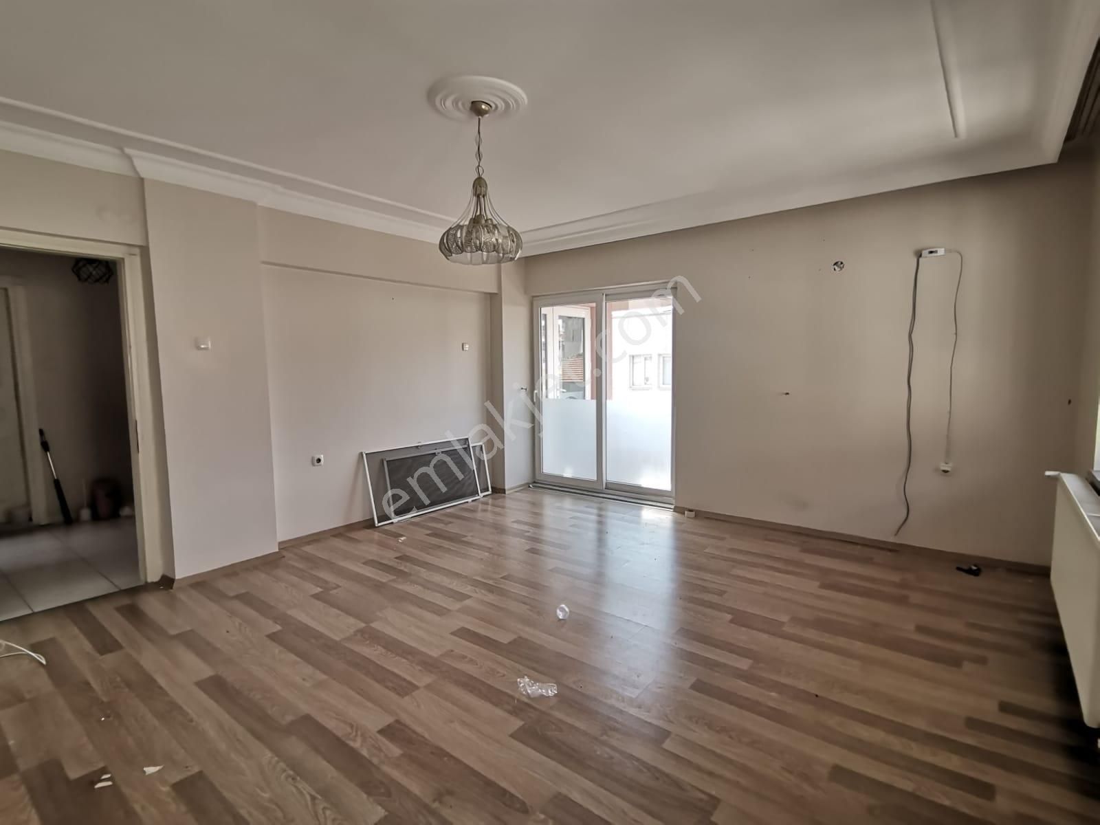 Muğla Menteşe Emirbeyazıt’ta 2+1 Kiralık Daire