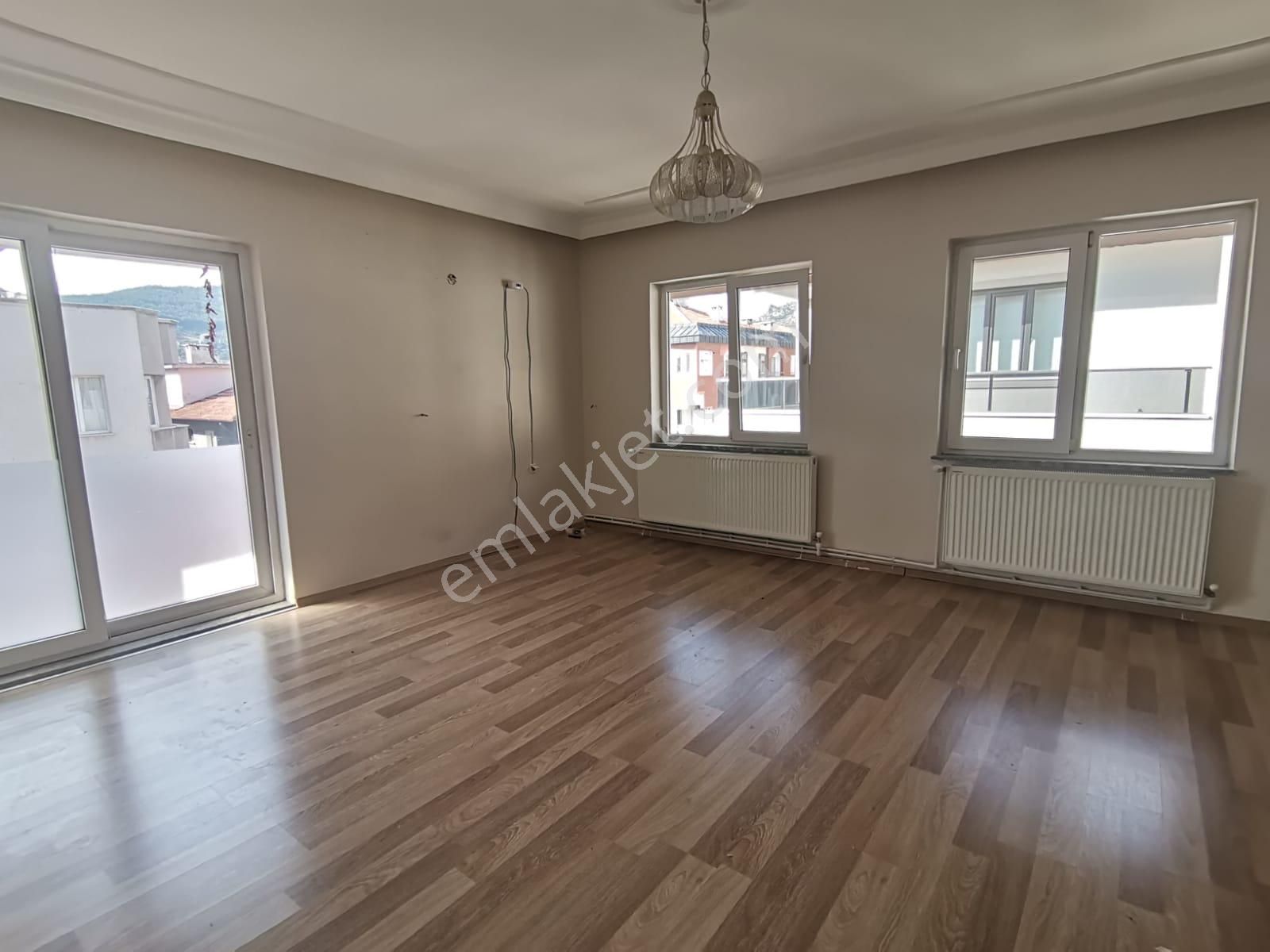 Muğla Menteşe Emirbeyazıt’ta 2+1 Kiralık Daire - Görsel 6