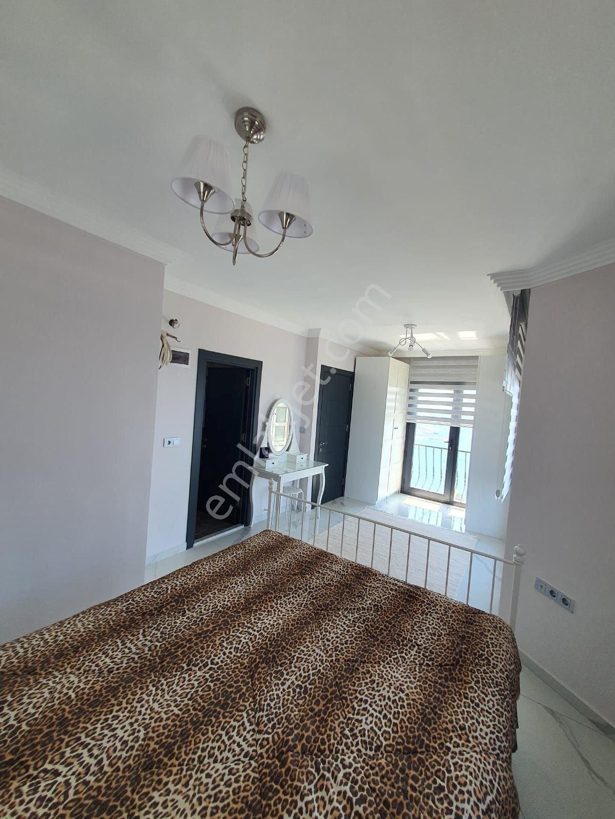 Bodrum Gündoğan Kızılburun Satılık Manzaralı Site İçi Tripleks Villa - Görsel 21