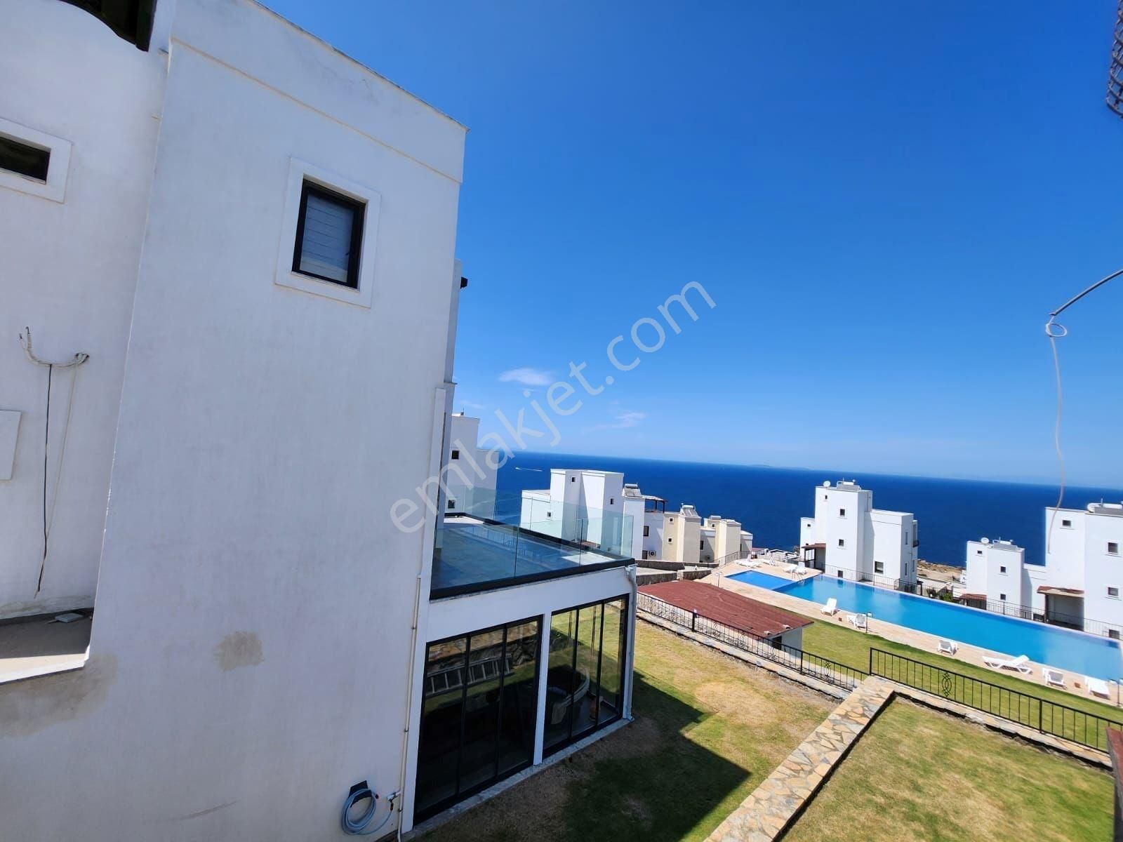 Bodrum Gündoğan Kızılburun Satılık Manzaralı Site İçi Tripleks Villa - Görsel 29