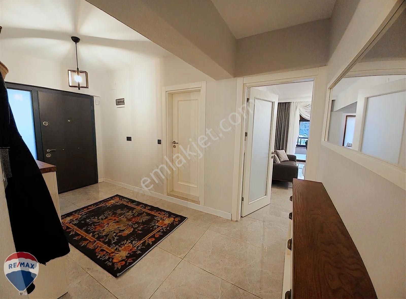 Remax Mavi-cebeci Sahilesıfır 723m²arsada 4katlı Ultralüksyazlık - Görsel 16