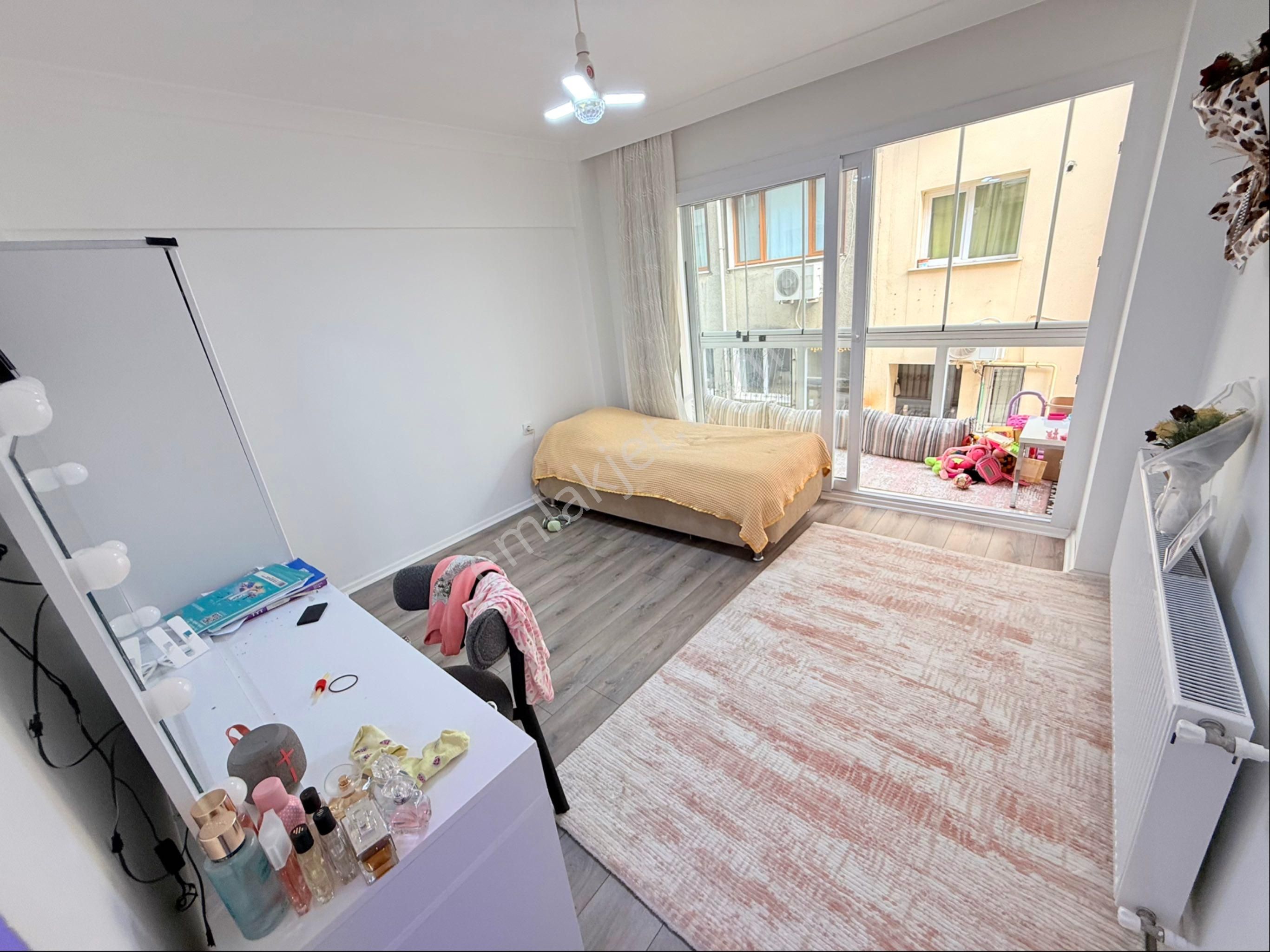 Üçyolda 3+1 120 M2 Lüx Arakat Fırsat Daire - Görsel 22