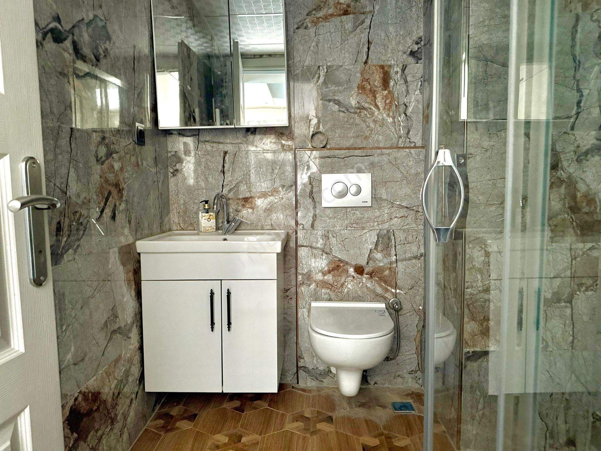 Ender Uysal Gayrimenkulden Foruma Yakın 1+1 Satılık Lüks Apart... - Görsel 12