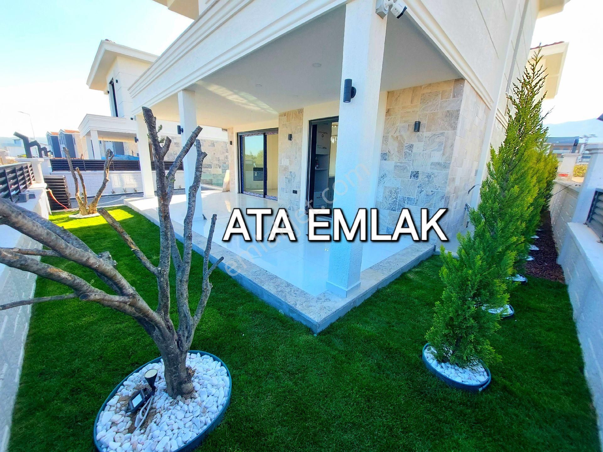 Davutlarda Özel Havuzlu Tek Müstakil Sıfır Villa - Görsel 11