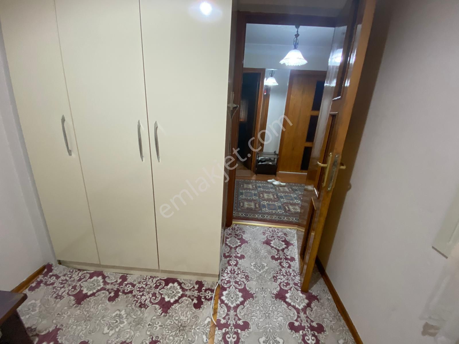 Hatay Pazaryeri Metro Yakını Kilimalı - Görsel 12