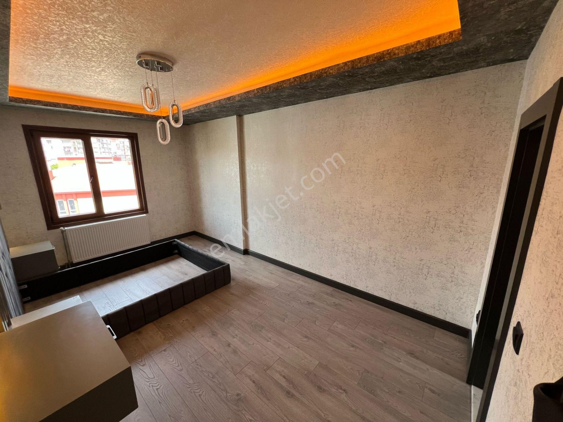 Etlik'te Site İçerisinde Lüks Yapılı Teras Balkonlu 3+1 - Görsel 22