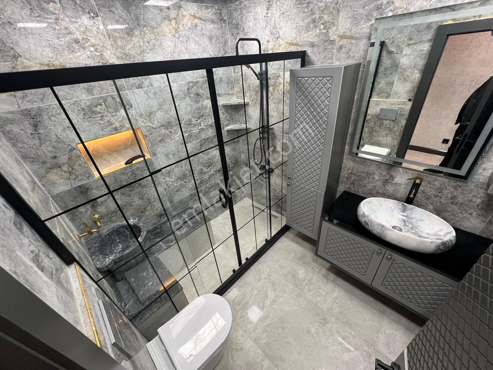 Etlik'te Site İçerisinde Lüks Yapılı Teras Balkonlu 3+1 - Görsel 29