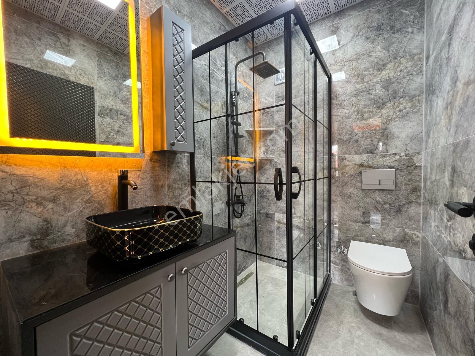 Etlik'te Site İçerisinde Lüks Yapılı Teras Balkonlu 3+1 - Görsel 31