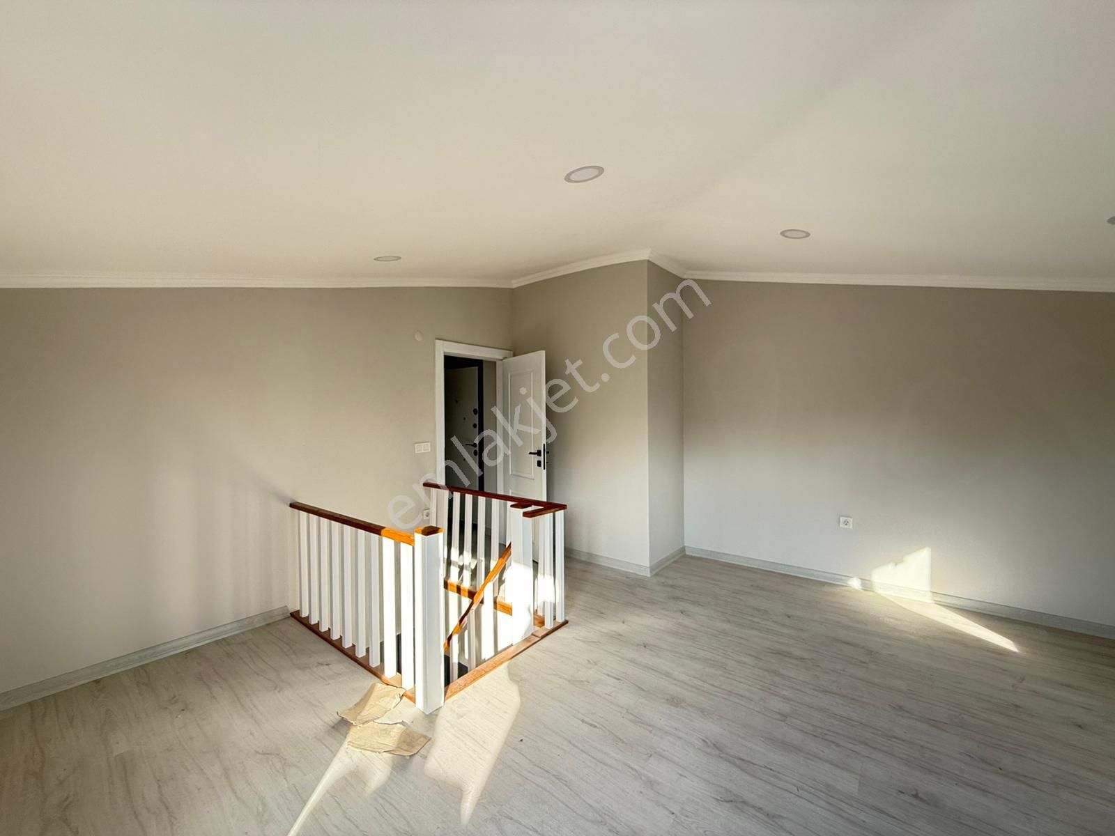 Satılık 3+1 Çatı Dubleks 120 M2 Sultanbeyli Mimar Sinanda - Görsel 17