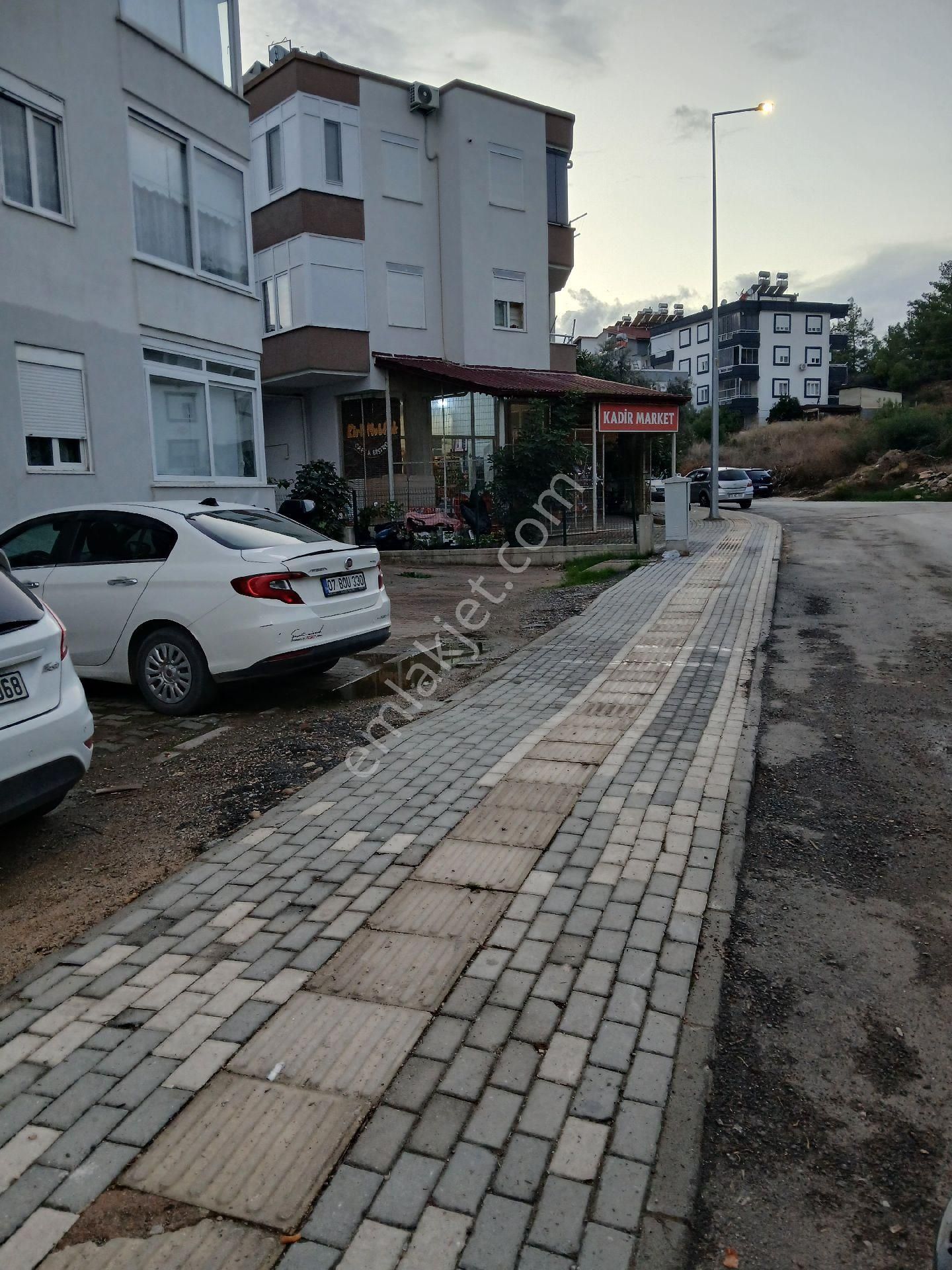 Sarılarda Ece Düğün Salonu Altındabakımı Yapılmış Aileye Yüksek Giriş 2+1 - Görsel 16