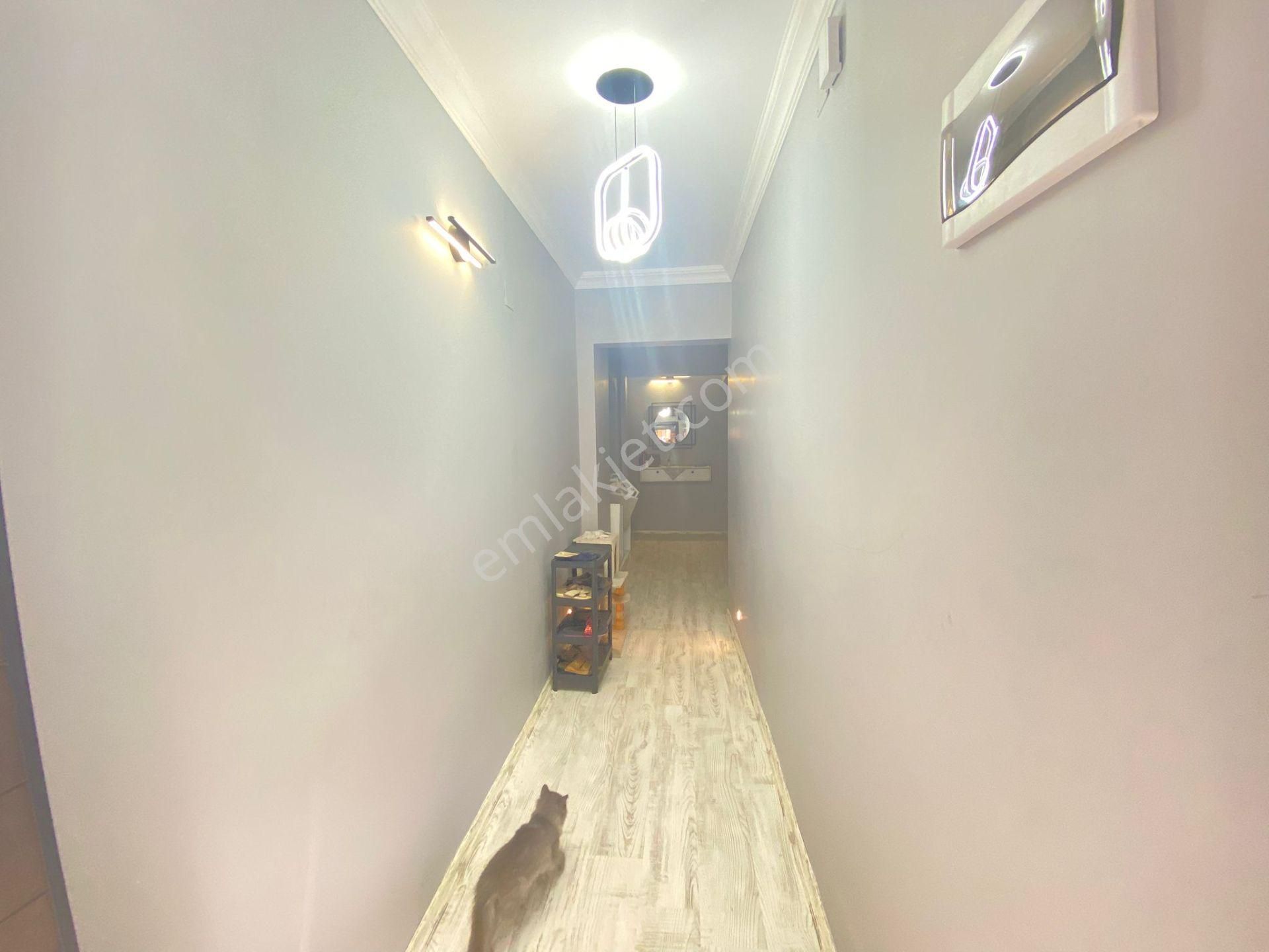 İz'den Şehir Merkezinde İnanılmaz Fırsat. 100 M Bahçeli Ev. - Görsel 8