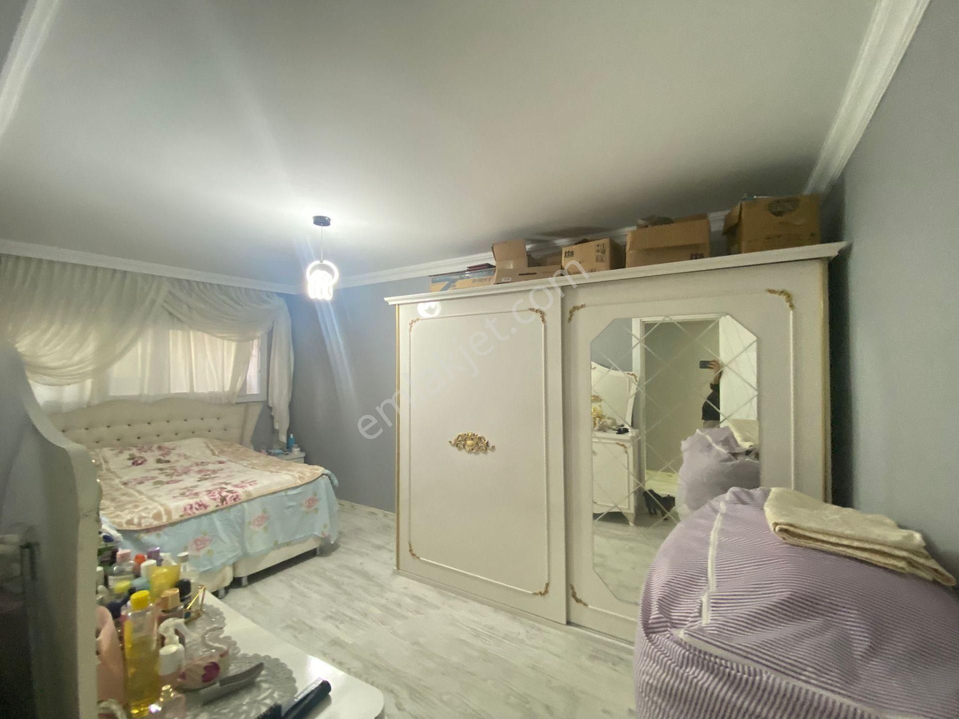 İz'den Şehir Merkezinde İnanılmaz Fırsat. 100 M Bahçeli Ev. - Görsel 6