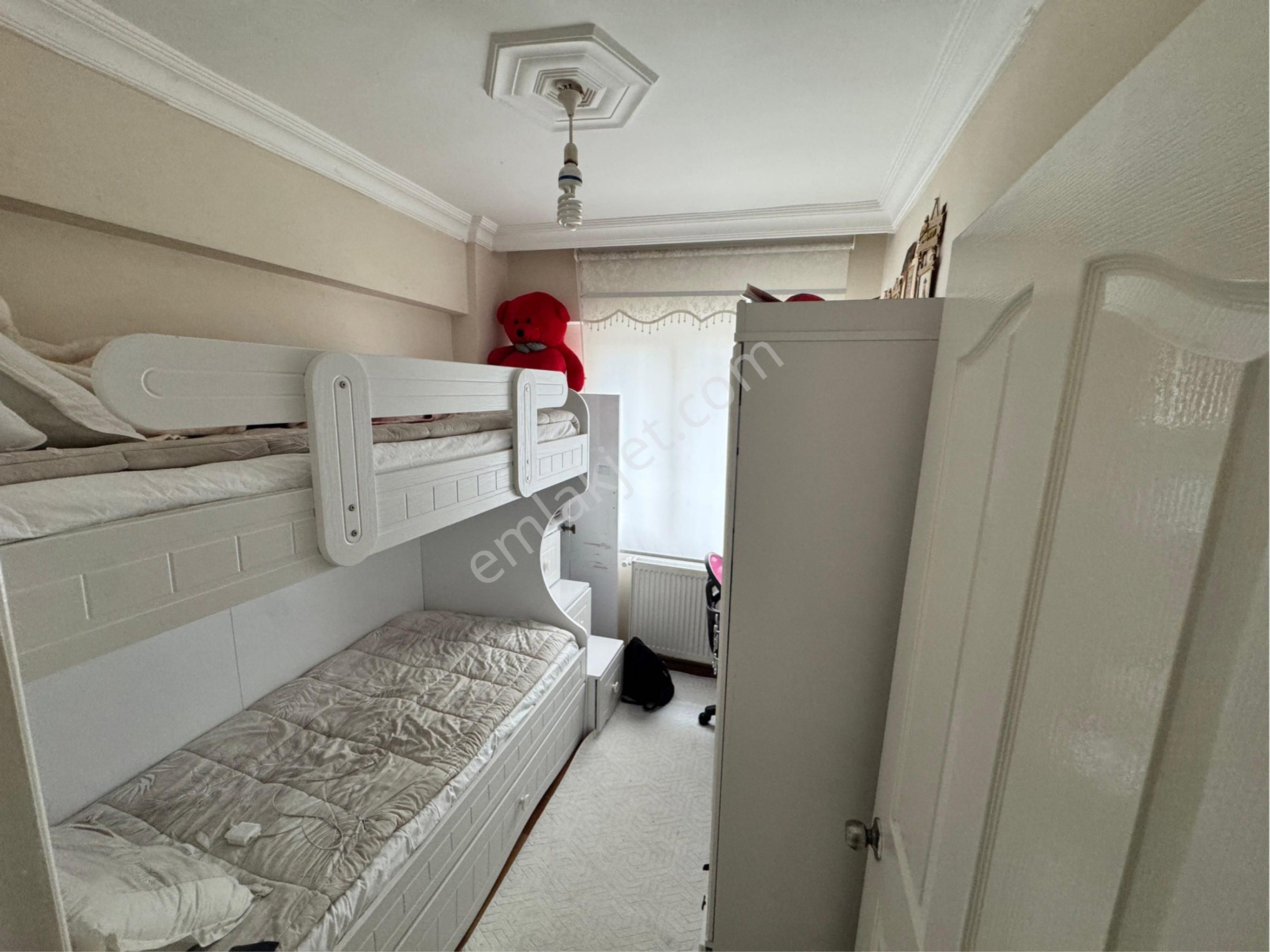 Atatürk Mahallesinde Etrafı Açık, Geniş 3+1 Zemin Katı Daire - Görsel 7