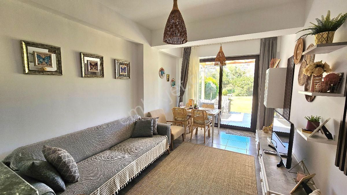 Bodrum Küçükbükte Satılık Havuzlu Sitede 2+1 Geniş Bahçeli Daire - Görsel 9