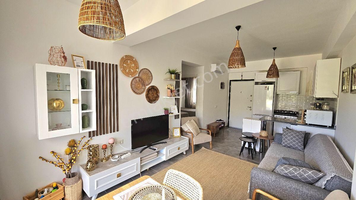 Bodrum Küçükbükte Satılık Havuzlu Sitede 2+1 Geniş Bahçeli Daire - Görsel 10