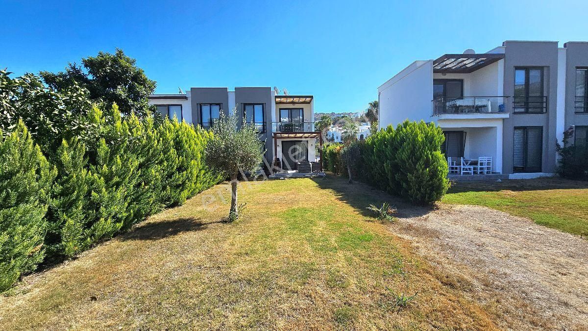 Bodrum Küçükbükte Satılık Havuzlu Sitede 2+1 Geniş Bahçeli Daire - Görsel 4