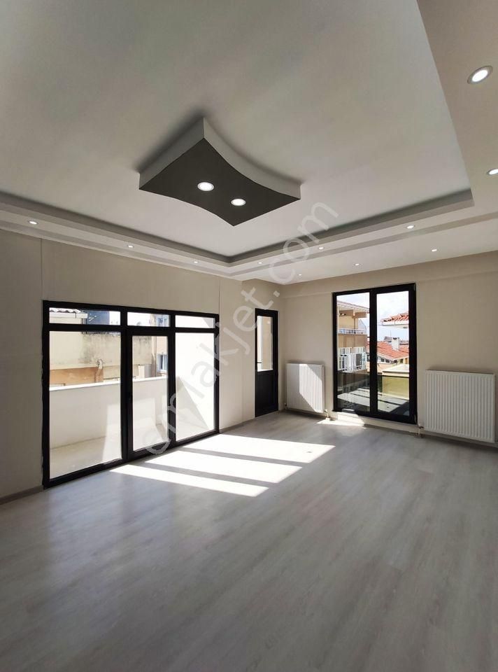 Alyans Life İnşaat'tan Metrobüs Güzergahında Ferah Daire - Görsel 14