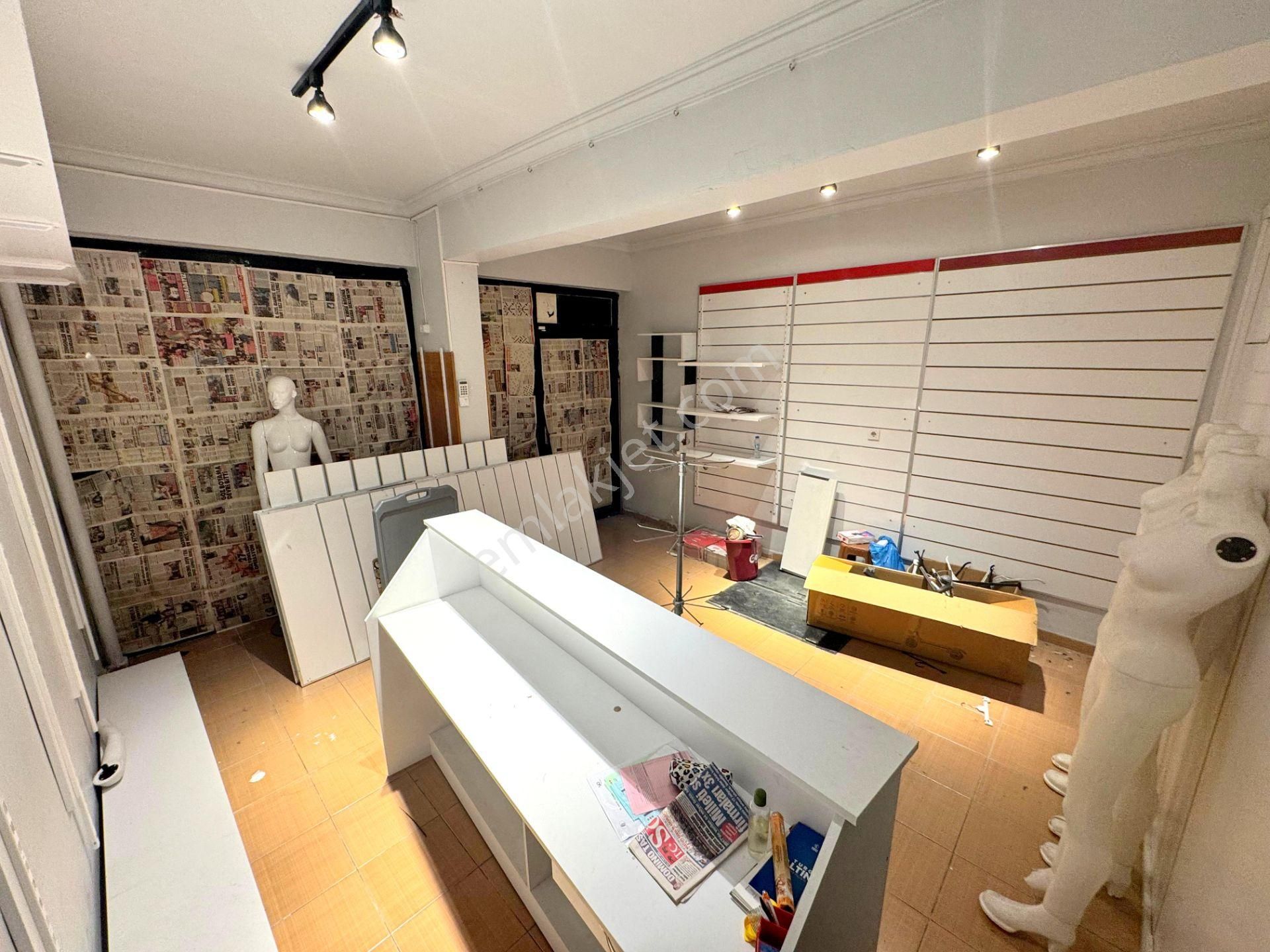 Emre Emlak'tan Alsancak'ta Depolu Kiralık Dükkan - Görsel 4