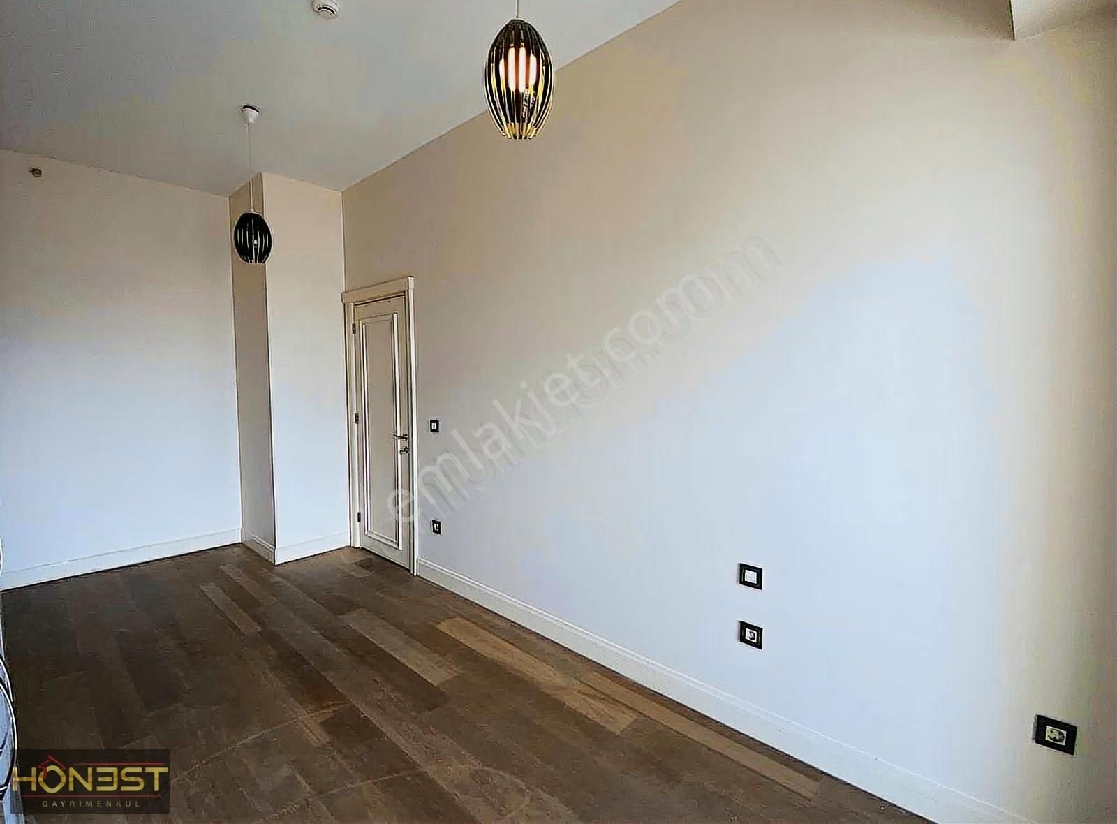 Kiptaş Venezia Mega Satılık 1+1 Boş Daire...hemen Oturum - Görsel 35
