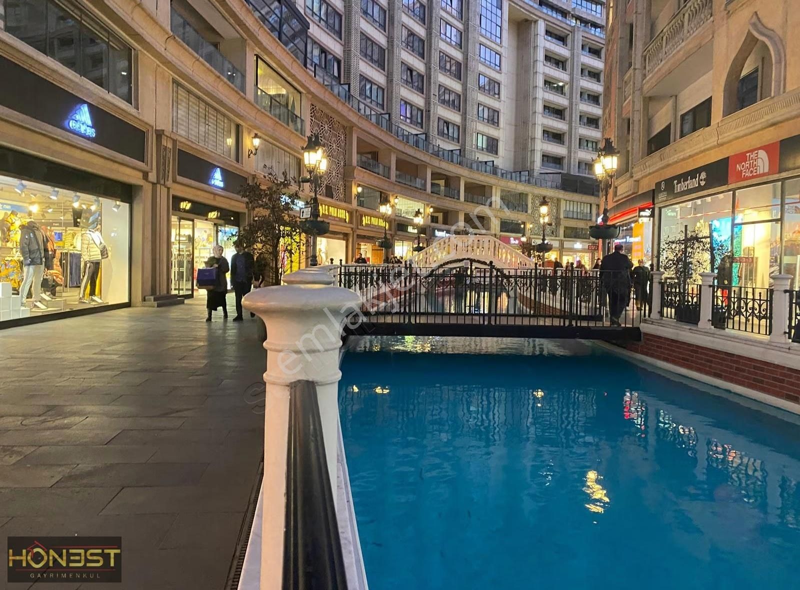 Kiptaş Venezia Mega Satılık 1+1 Boş Daire...hemen Oturum - Görsel 22