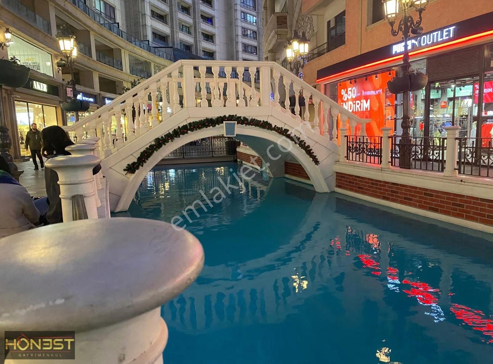 Kiptaş Venezia Mega Satılık 1+1 Boş Daire...hemen Oturum - Görsel 32