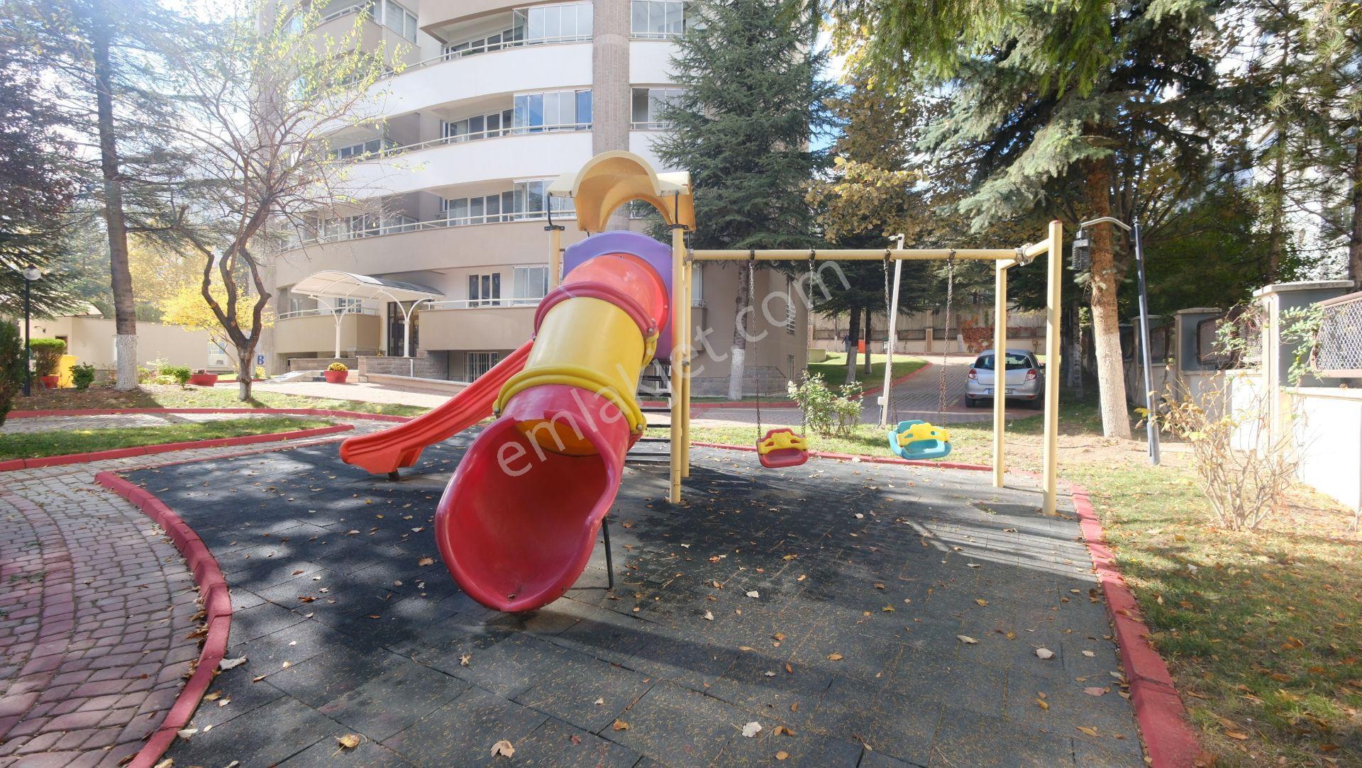 Yaşamkent Basın Kulüp 1 Sitesinde Satılık 4+1 Daire - Görsel 33
