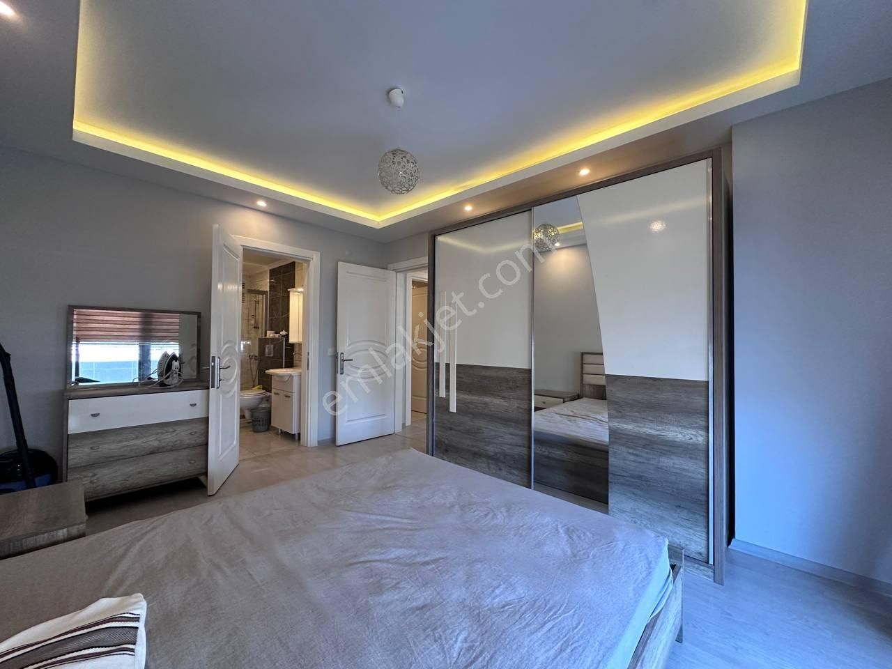 Denize Sıfır Site İçinde Deniz Manzaralı 120 M2 Eşyalı 2+1 Daire - Görsel 18
