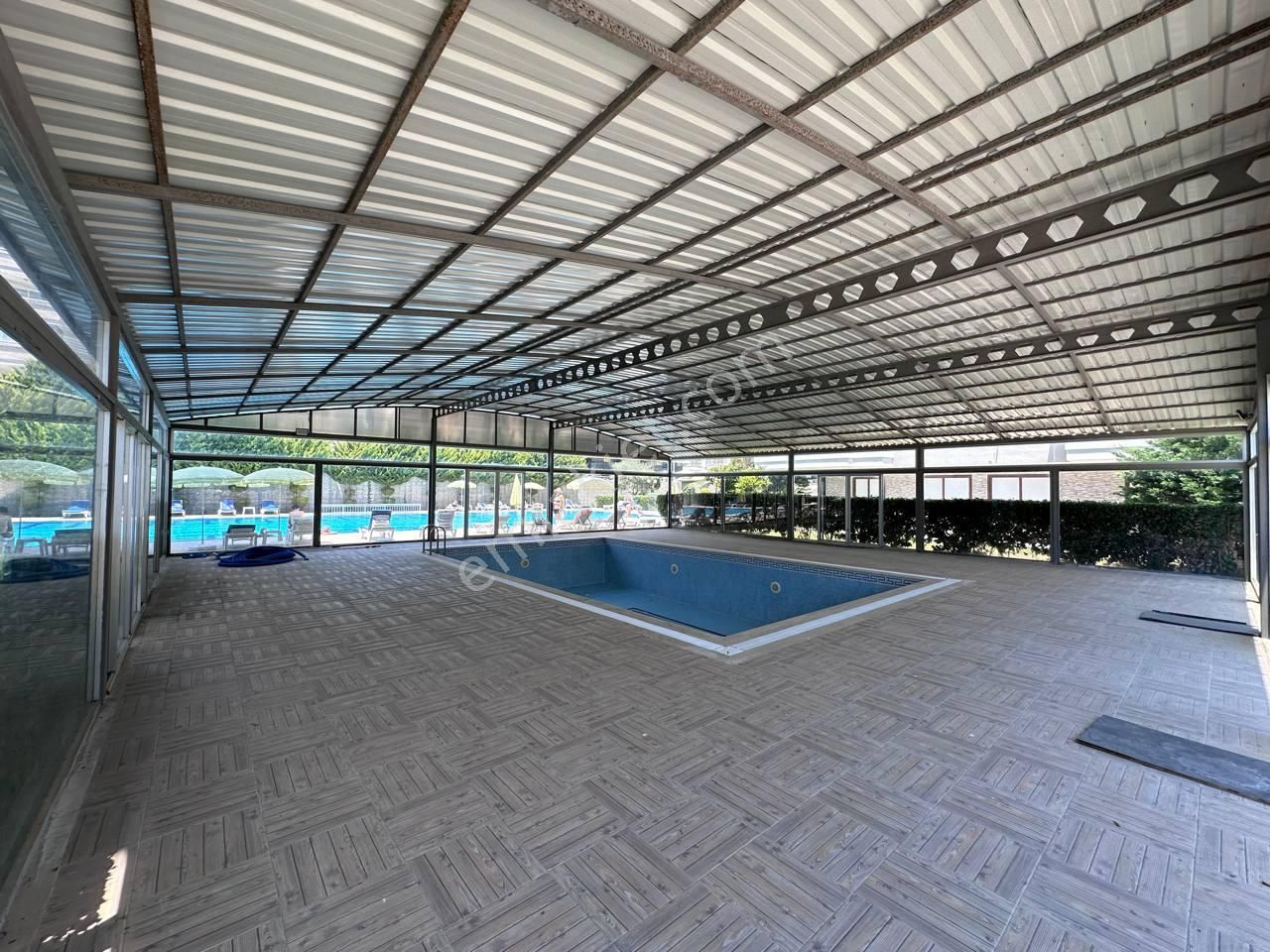 Denize Sıfır Site İçinde Deniz Manzaralı 120 M2 Eşyalı 2+1 Daire - Görsel 29