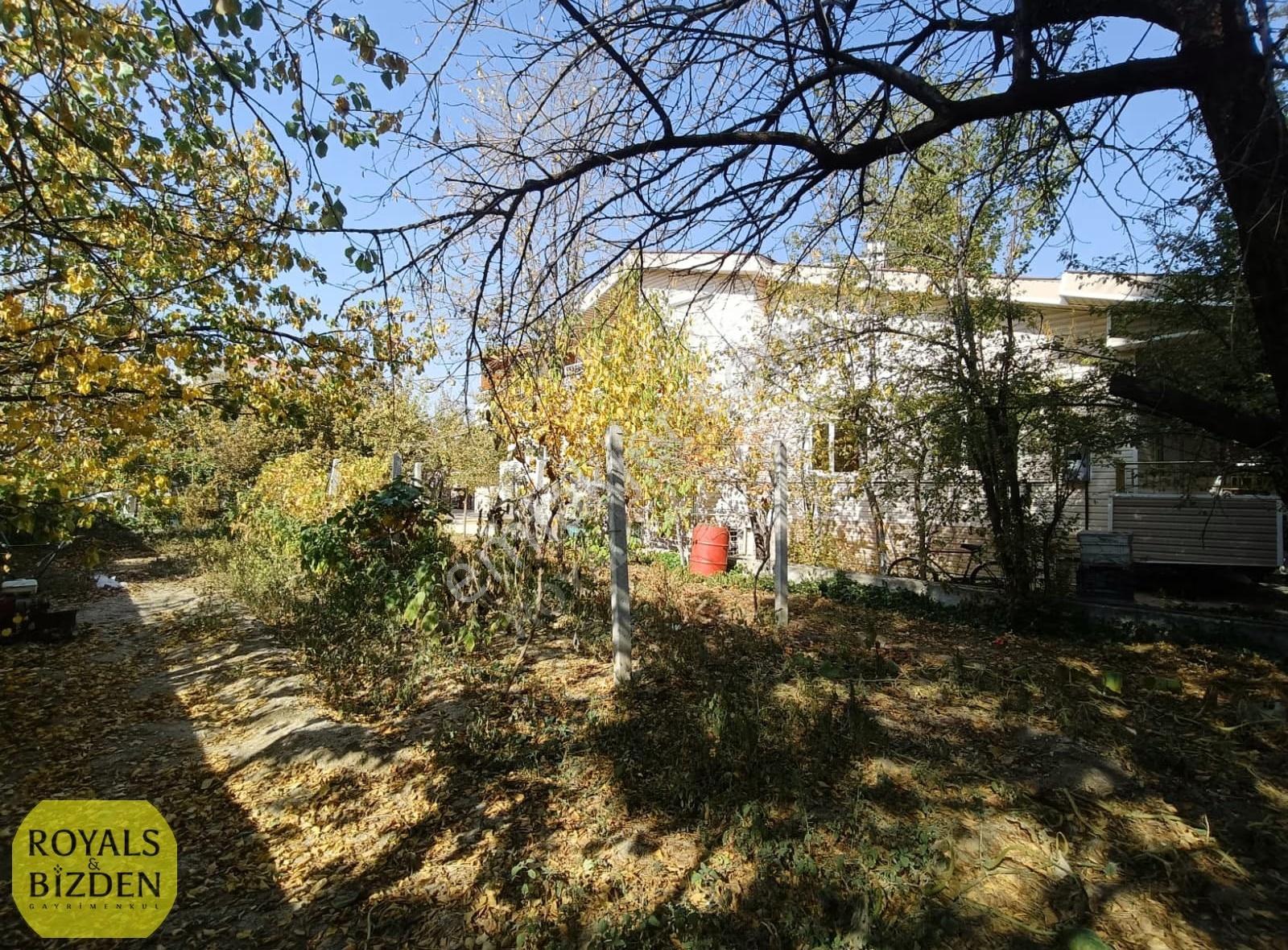 Erenköy'ün Kalbinde 1271m2 Arsa İçerisinde Müstakil Fırsat Villa - Görsel 30