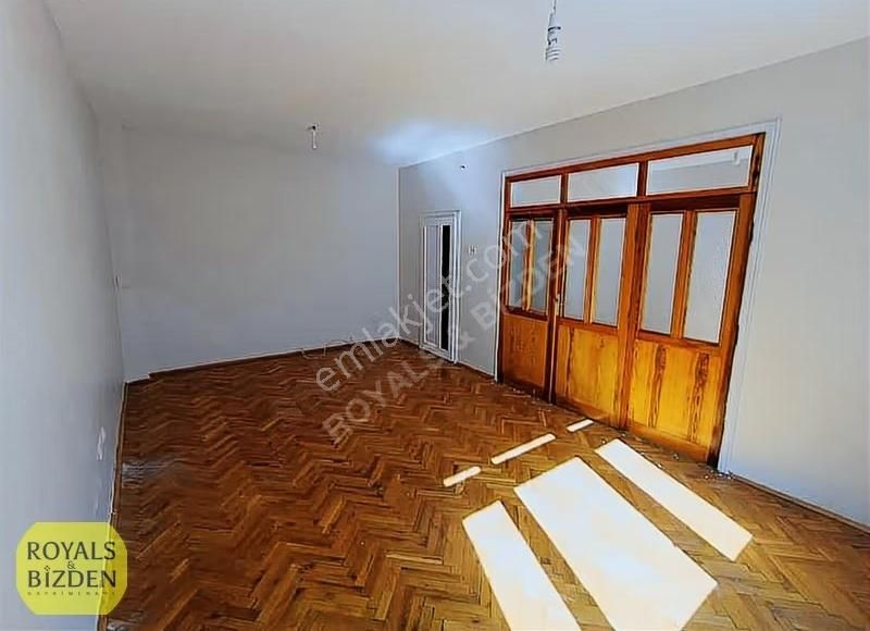 Meram Aşkan Eğtm. Arş. Hastanesi Yakını Kiralık 3+1 Arakat Daire - Görsel 13