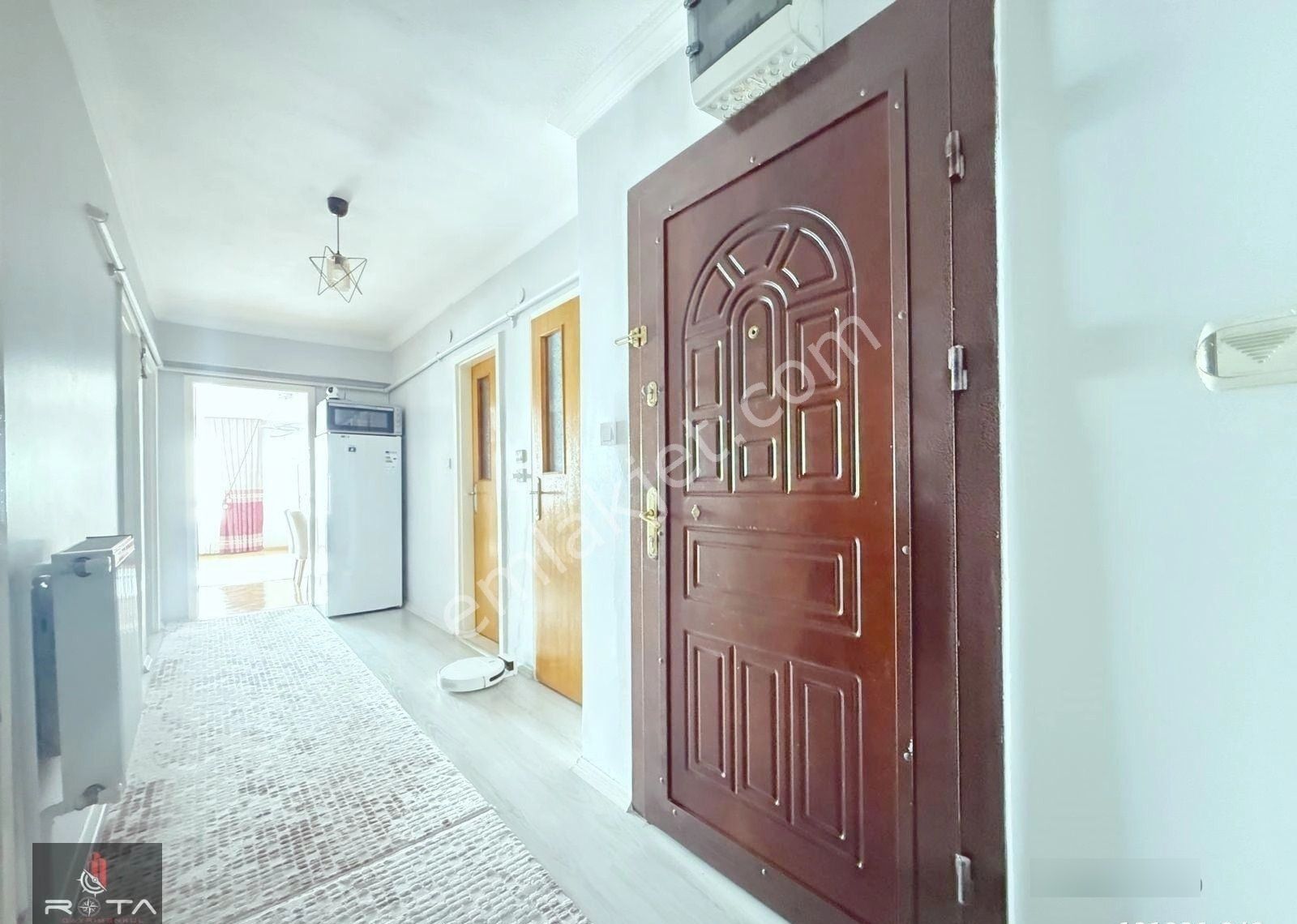 Rota'dan Ş.hastanesi Yakını Ara Kat Bağımsız Salon Yapılı 3+1 !! - Görsel 23