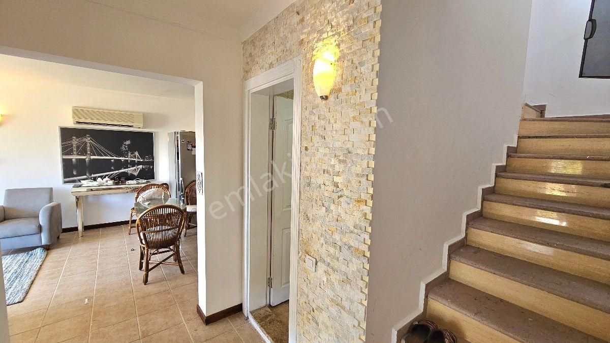Bodrum Gündoğanda Satılık Özel Plajlı Sitede Deniz Manzaralı Bahçeli 4+1 Müstakil Villa - Görsel 19