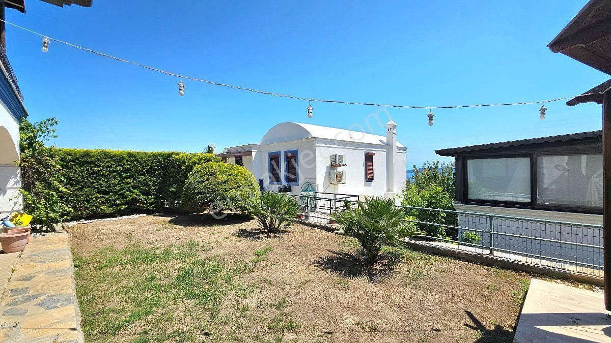 Bodrum Gündoğanda Satılık Özel Plajlı Sitede Deniz Manzaralı Bahçeli 4+1 Müstakil Villa - Görsel 6