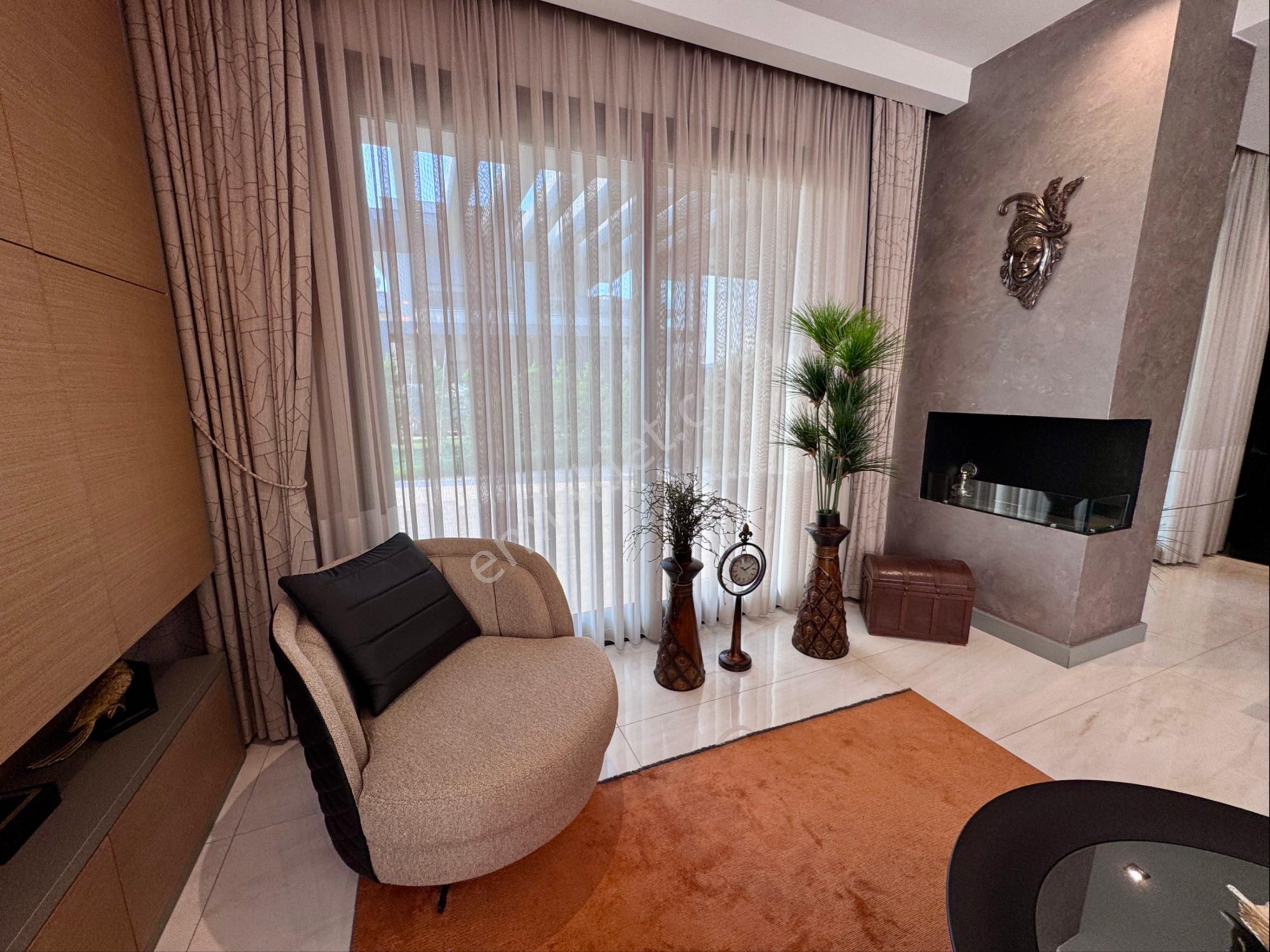 Kuşadası Yavansu’da Sesli Komutlu Akıllı Ev Sistemi, Özel Havuzlu, Eşyalı Ultra Lüks 4+1 Villa - Görsel 21