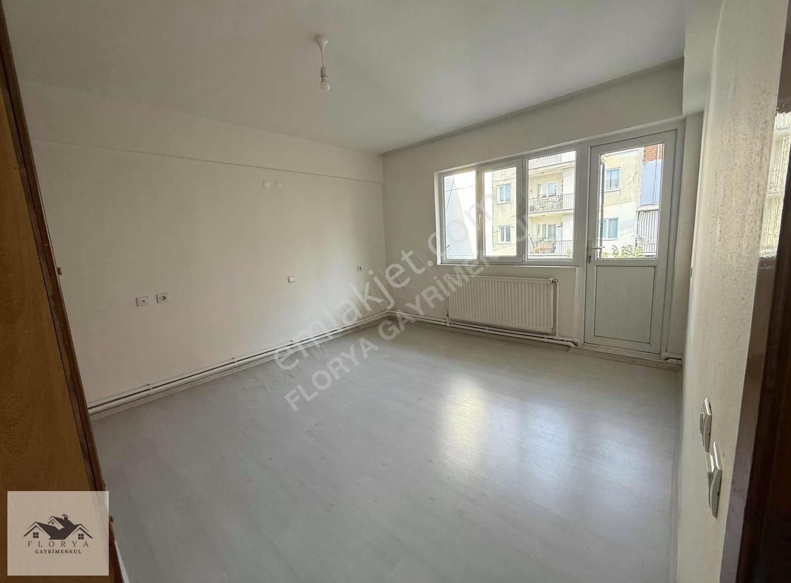 Fesleğen Mahallesinde Kiralık Daire - Görsel 12