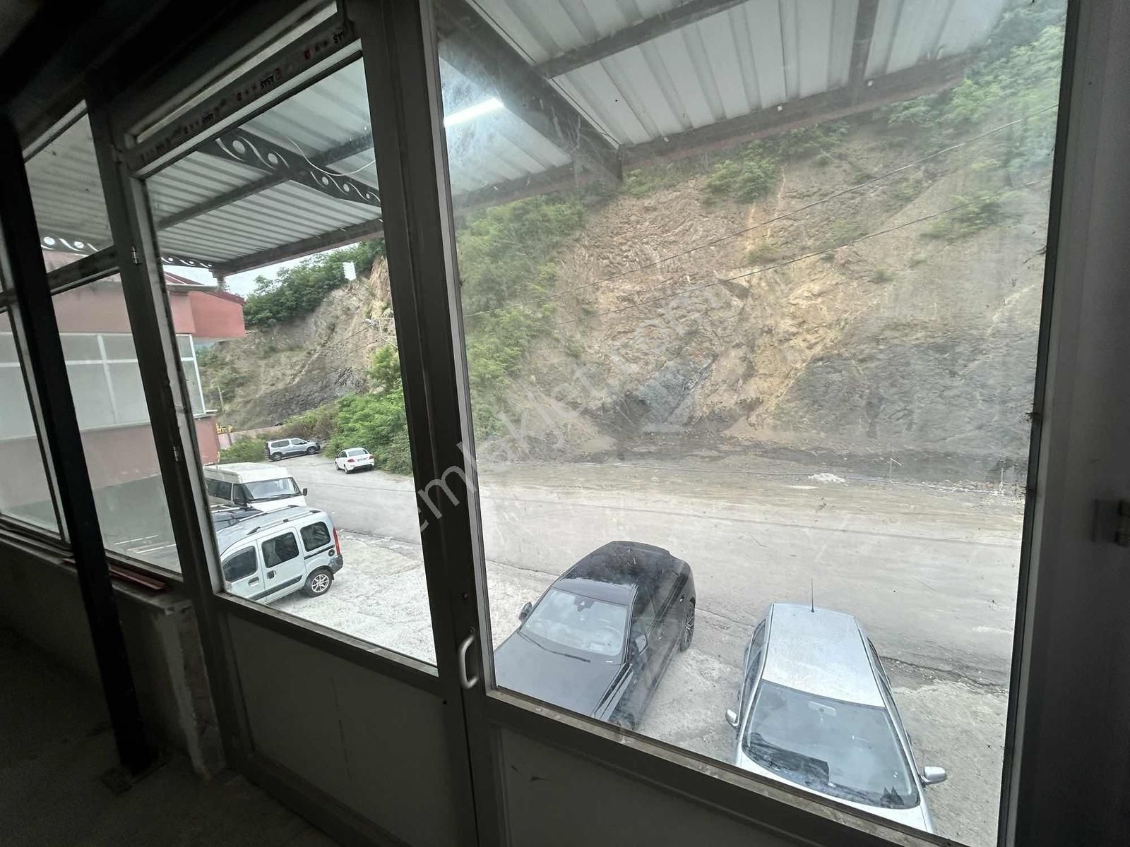 Trabzon Çağlayan Akoluk Da Kiralık 970m2 İşyeri - Görsel 7