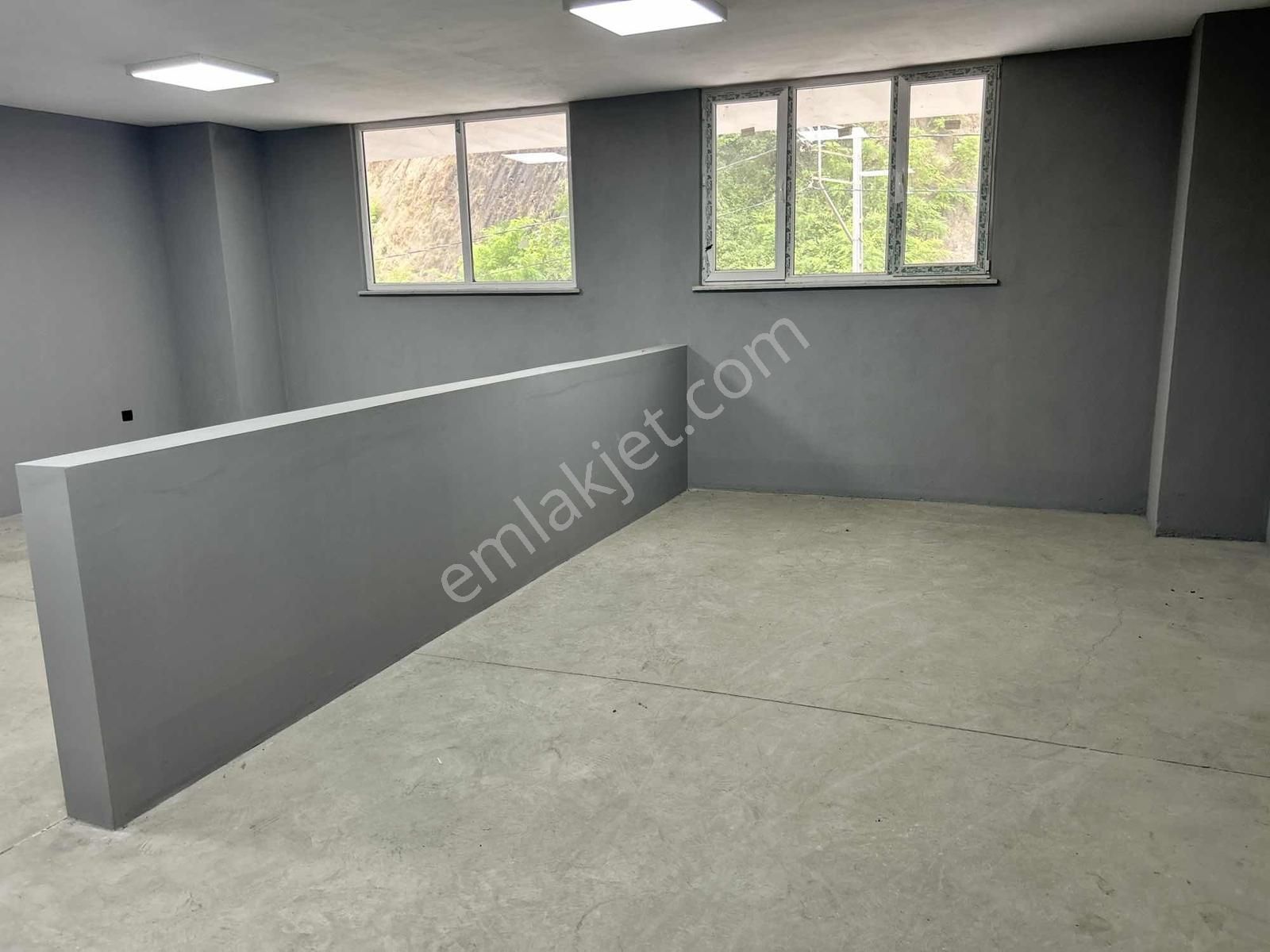 Trabzon Çağlayan Akoluk Da Kiralık 970m2 İşyeri - Görsel 32