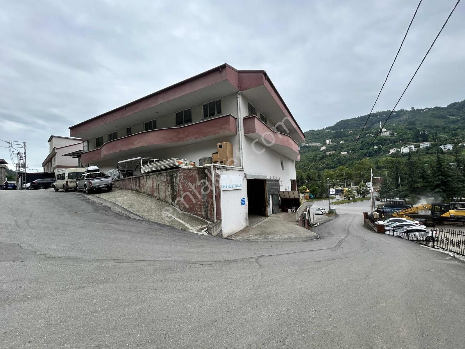 Trabzon Çağlayan Akoluk Da Kiralık 970m2 İşyeri - Görsel 3