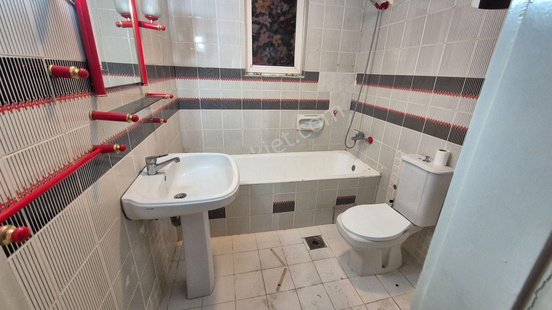 Beşevler Degol Cad. 3+1 Merkezi - Ön Ara Kat - Asansörlü - Açık Otoparklı- - Görsel 13