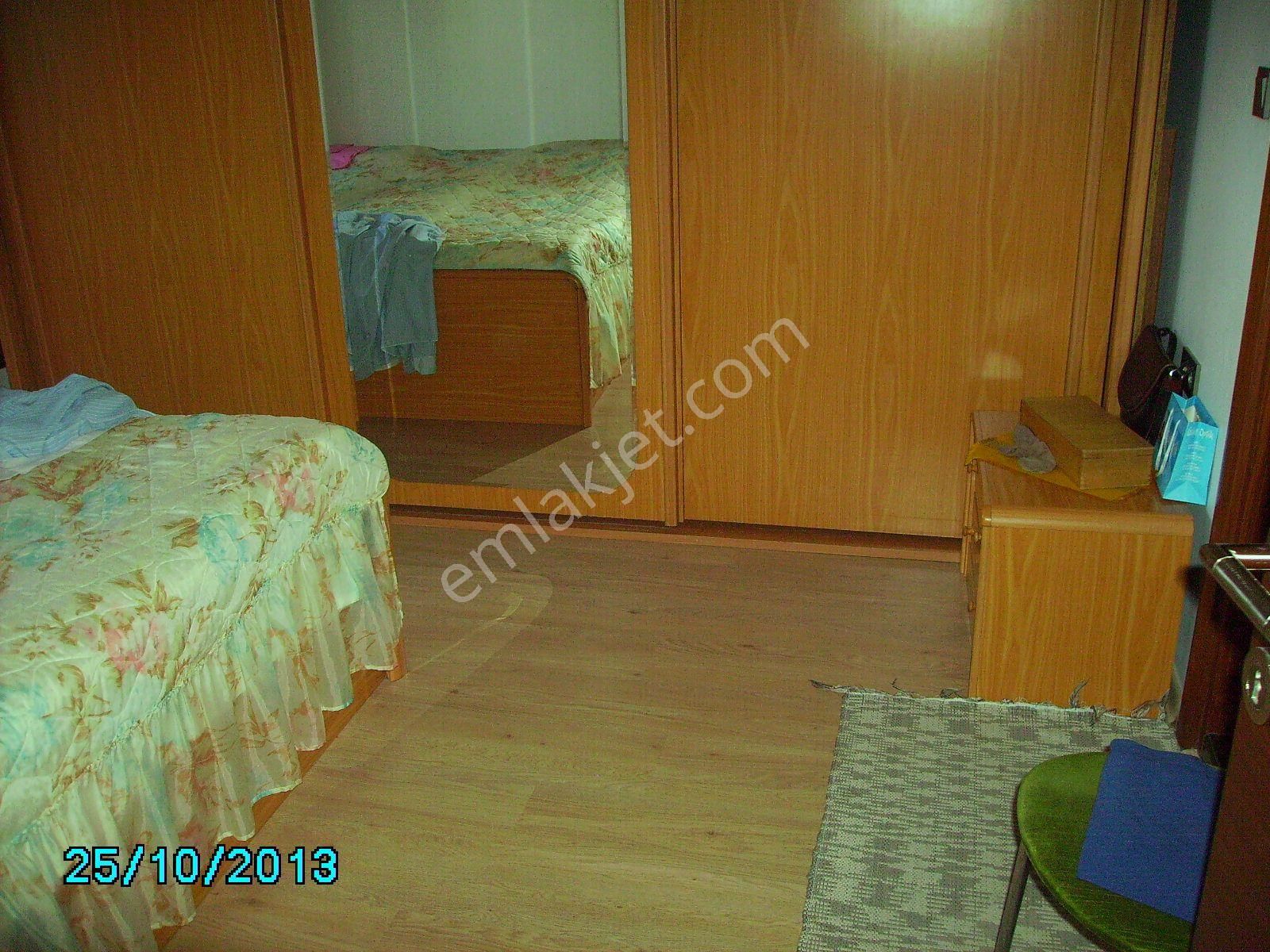 Yenigirne De Satılık 3+1 Daire- 160m2 - 8 Katlı Nın 3. Katın Da Pazara Okul Cami Yanı Basında - Görsel 3