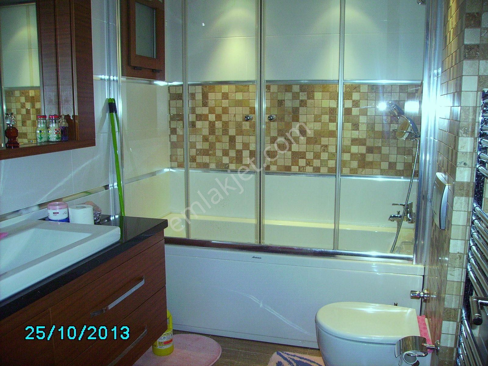 Yenigirne De Satılık 3+1 Daire- 160m2 - 8 Katlı Nın 3. Katın Da Pazara Okul Cami Yanı Basında - Görsel 4