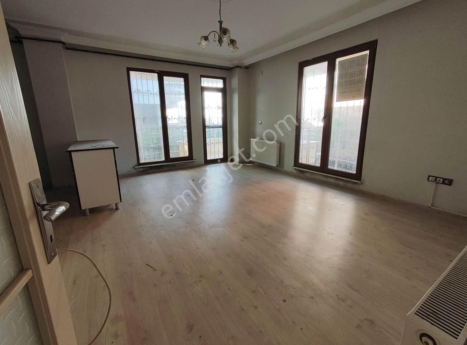 Çiftlikköy Sahilde Özdilek Yanı 2+1 Yüksek Giriş Daire