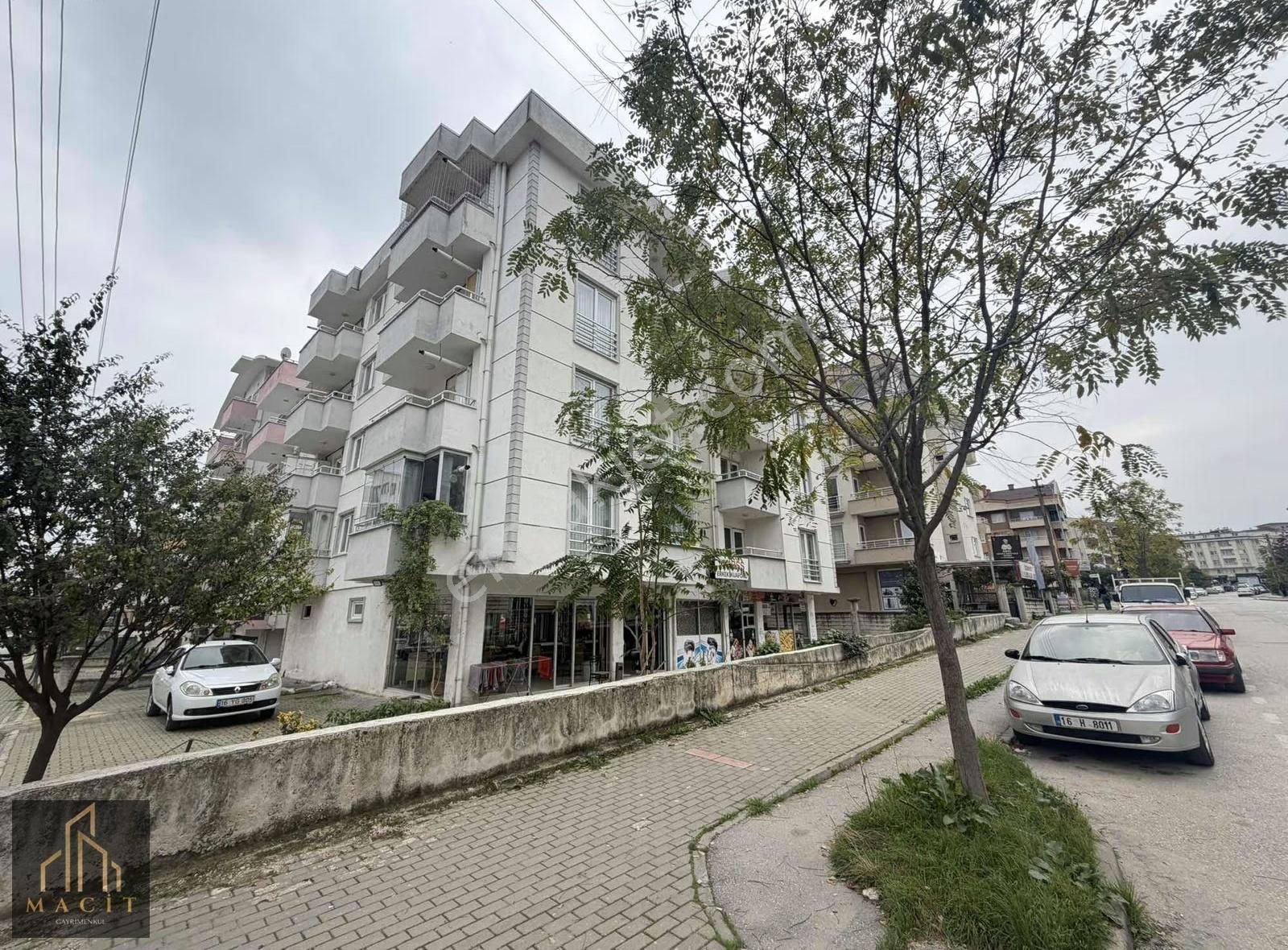 Macit'den Görüklede 2+1 Ayrı Mutfaklı Eşyalı Satılık Daire - Görsel 24