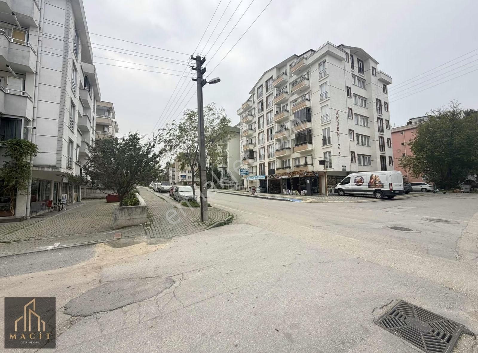 Macit'den Görüklede 2+1 Ayrı Mutfaklı Eşyalı Satılık Daire - Görsel 21