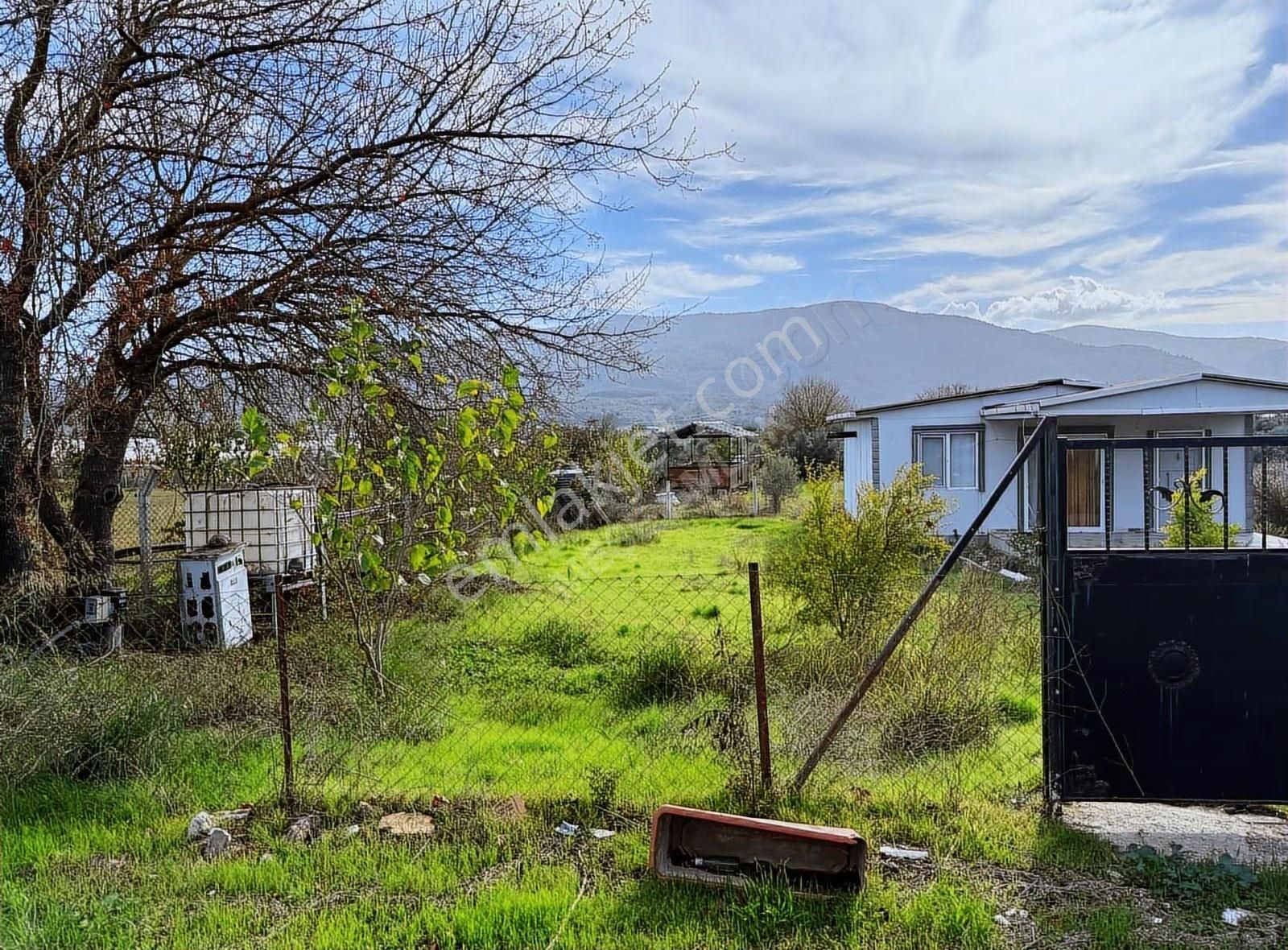 Menderes Değirmendere'de Satılık Hisse Tapu - Görsel 2