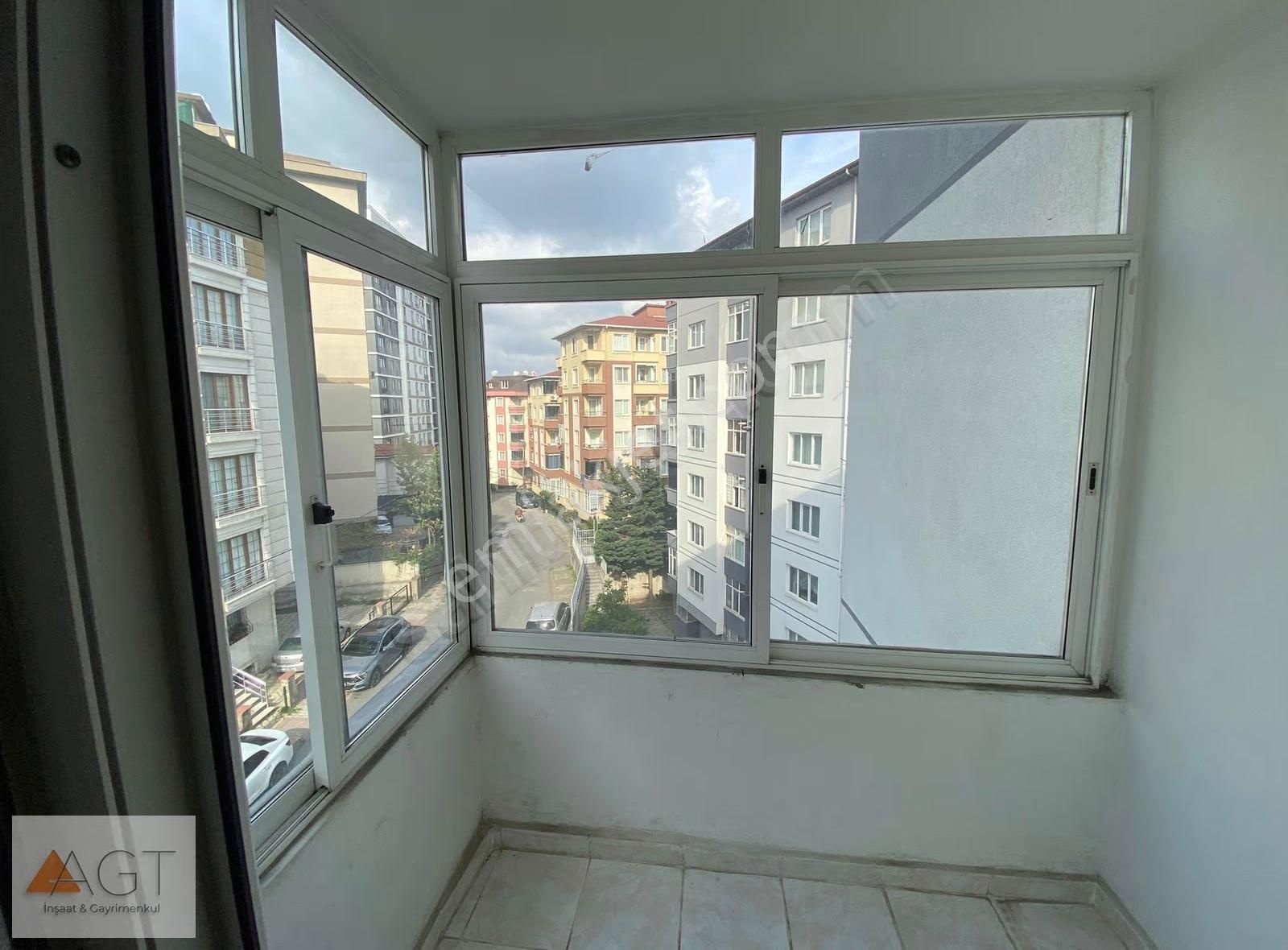 Agt'den İnkılap Mah. Site İçinde 5.kat 125m2 3+1 Kiralık Daire - Görsel 13