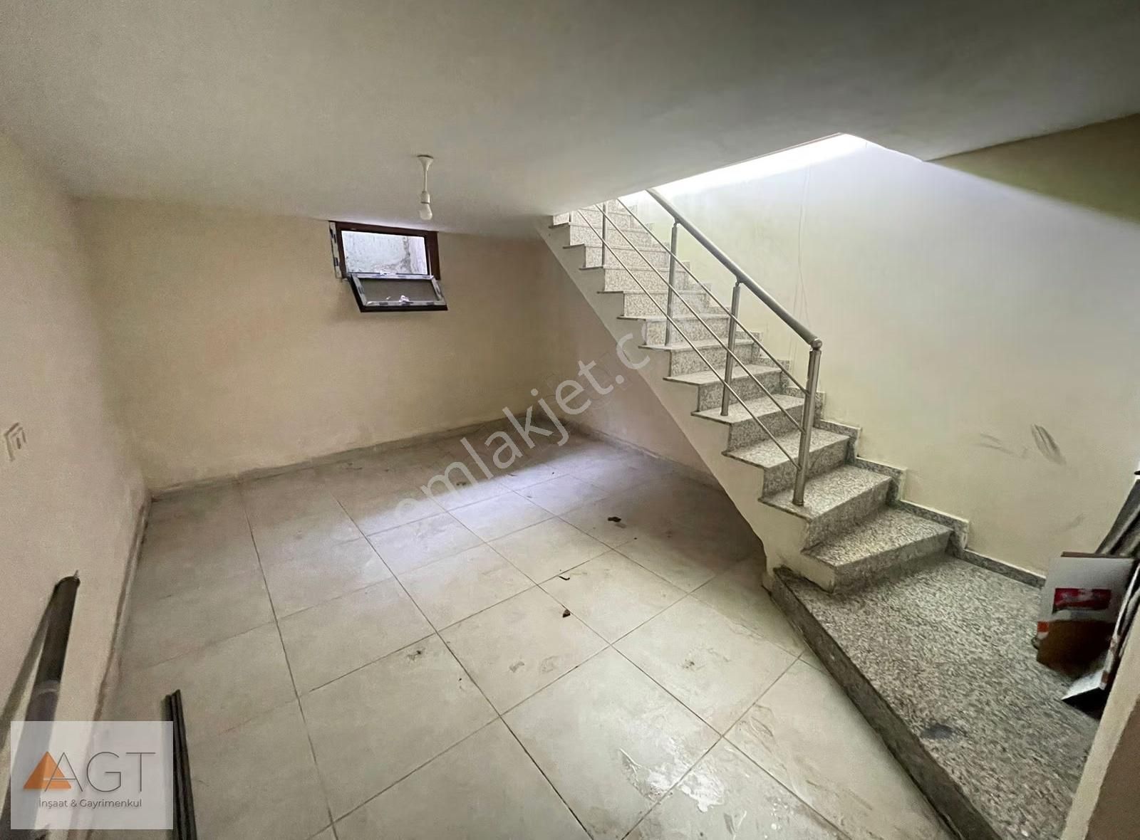 Agt'den Esenşehir Mah.80m2 Depolu Kiralık Dükkan - Görsel 8